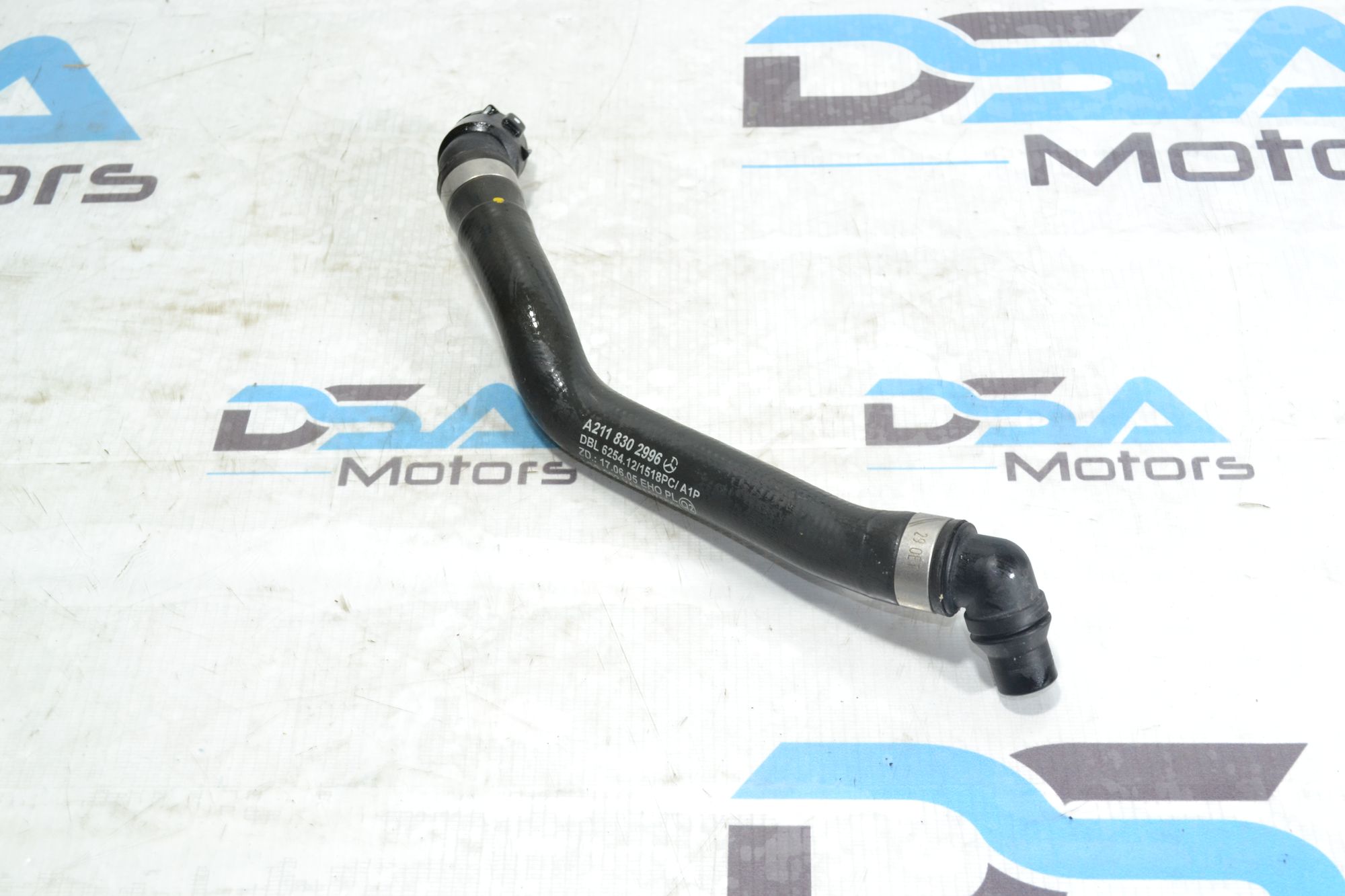 https://ycs.partsauto.market/partsauto-images/thmbs/userImages/b7628e092085f1f91467af1afb6e7630/part/66cf86e5-3eee-4476-813c-0fe5441d31e4_1780491737596.jpg