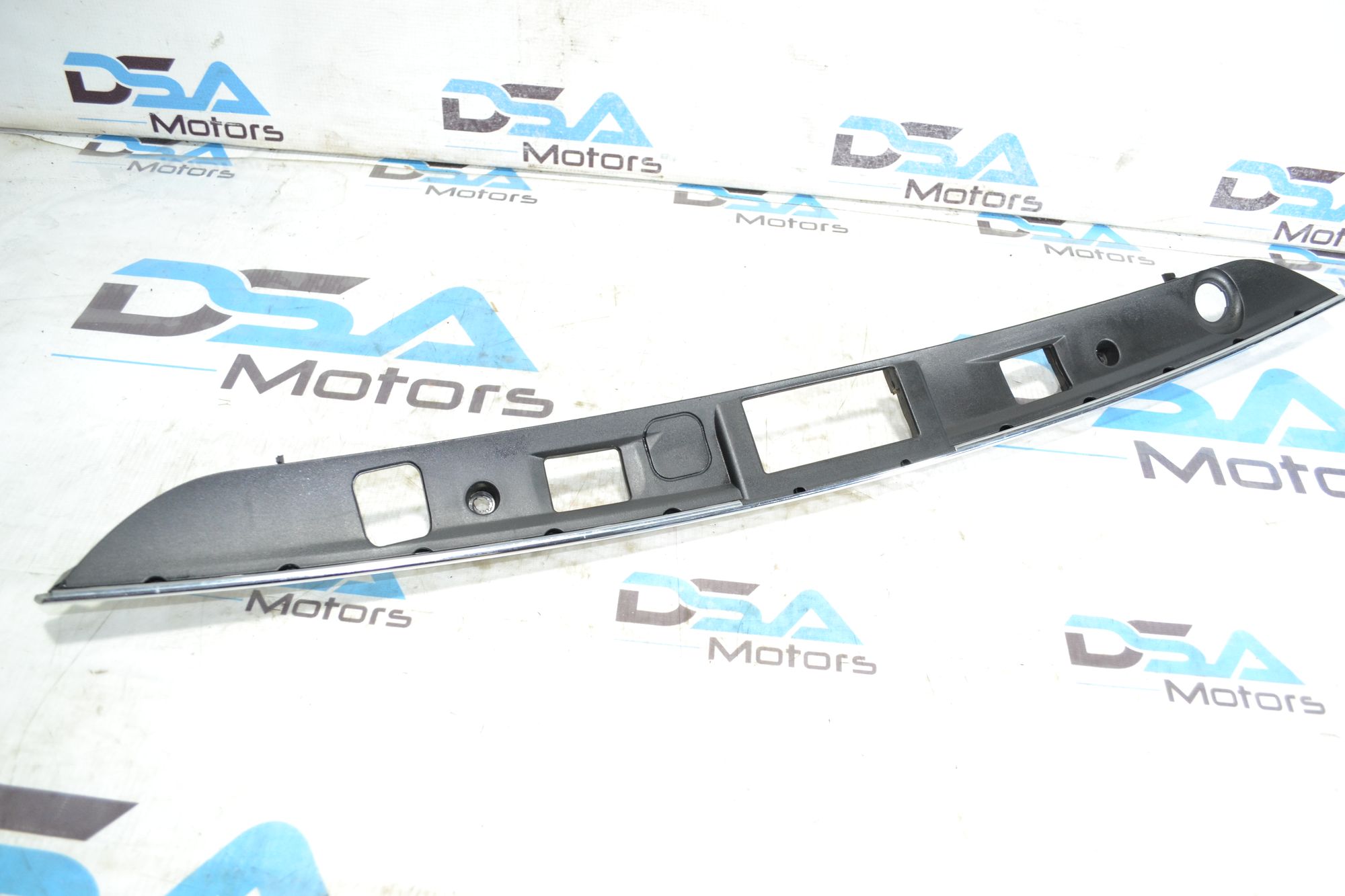 https://ycs.partsauto.market/partsauto-images/thmbs/userImages/b7628e092085f1f91467af1afb6e7630/part/67d23351-0be4-4acb-a933-d7db404f1659_1784023552844.jpg