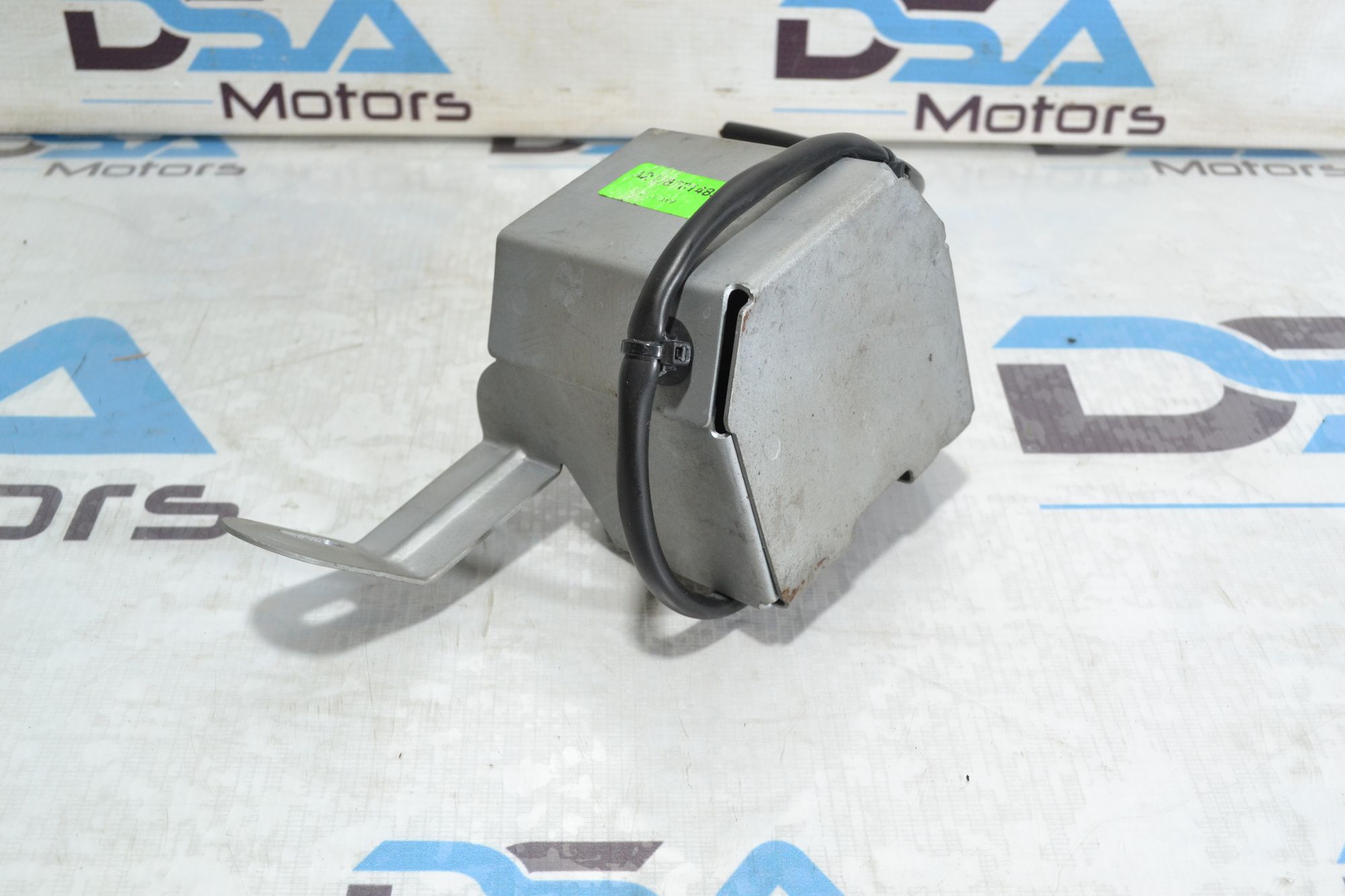 https://ycs.partsauto.market/partsauto-images/thmbs/userImages/b7628e092085f1f91467af1afb6e7630/part/68193ba5-9a5b-4590-8dd4-824abf0d1834_1779368167279.jpg