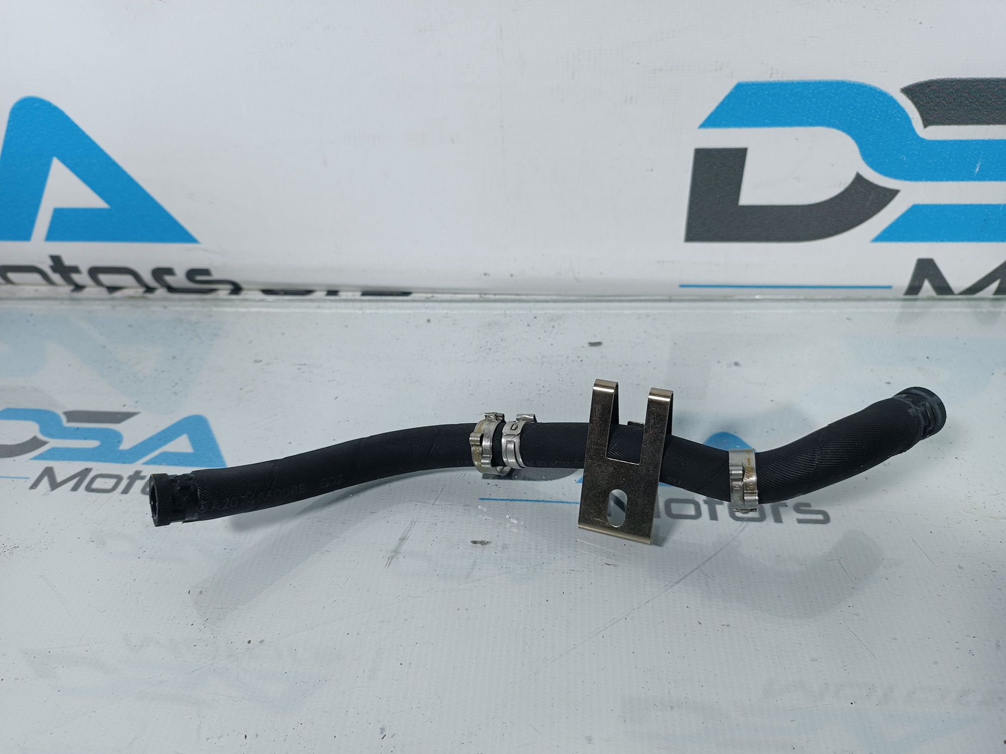 https://ycs.partsauto.market/partsauto-images/thmbs/userImages/b7628e092085f1f91467af1afb6e7630/part/684f6e22-5c07-4a85-a54c-5d7bc9b1cce6_1700036793898.jpg