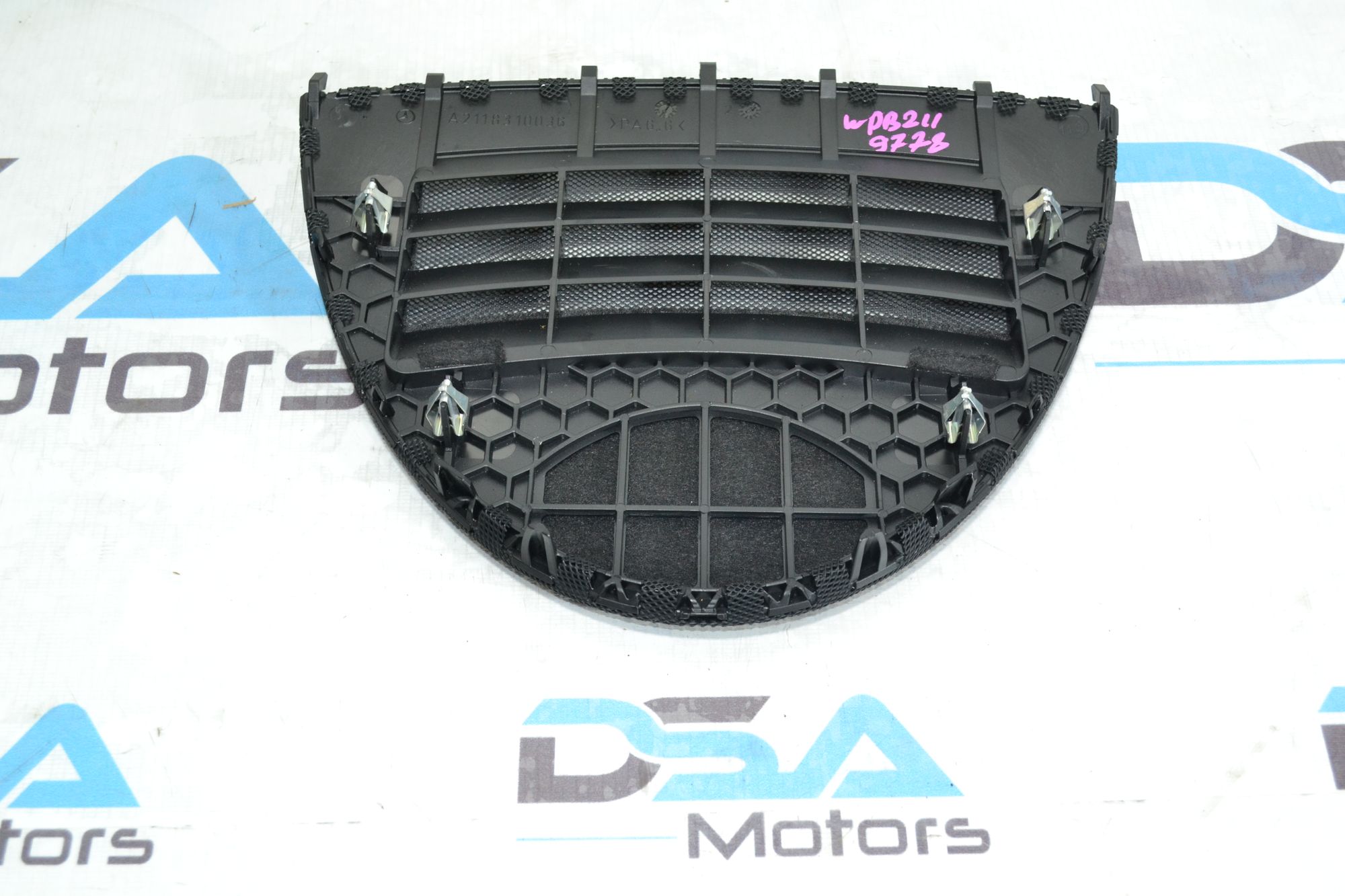 https://ycs.partsauto.market/partsauto-images/thmbs/userImages/b7628e092085f1f91467af1afb6e7630/part/695186db-c028-47f9-8f8d-bc503f301cba_1779707437705.jpg