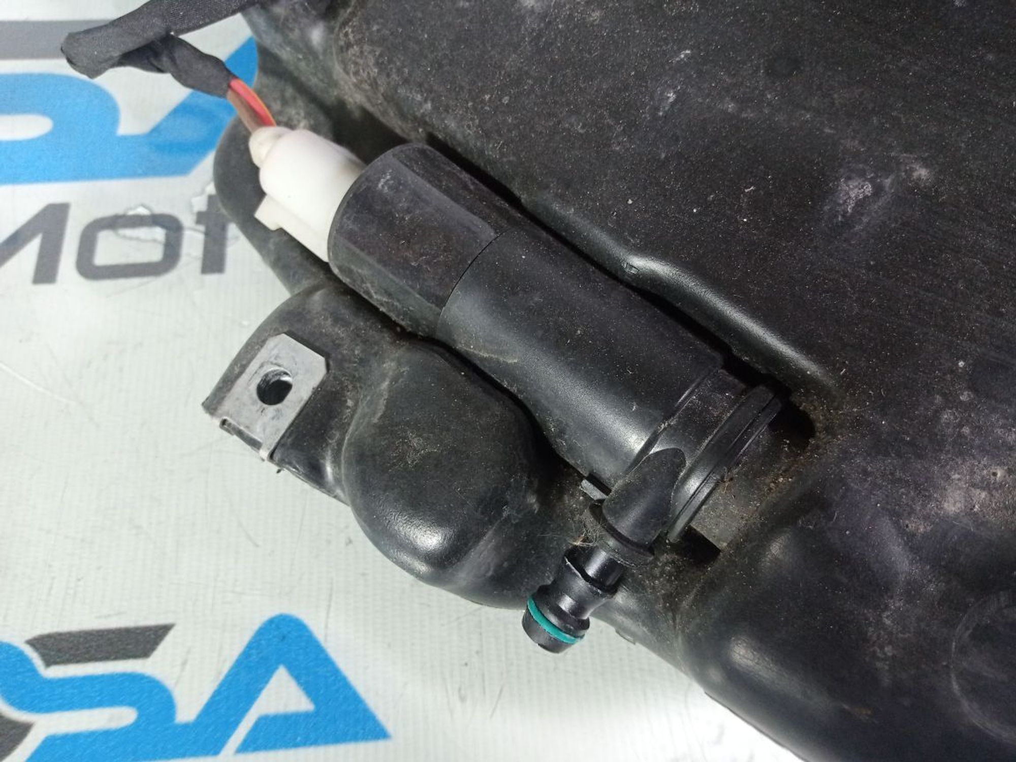 https://ycs.partsauto.market/partsauto-images/thmbs/userImages/b7628e092085f1f91467af1afb6e7630/part/69a36ca8-60d6-47da-8189-ddbdd3ea6986_1741684669252.jpg