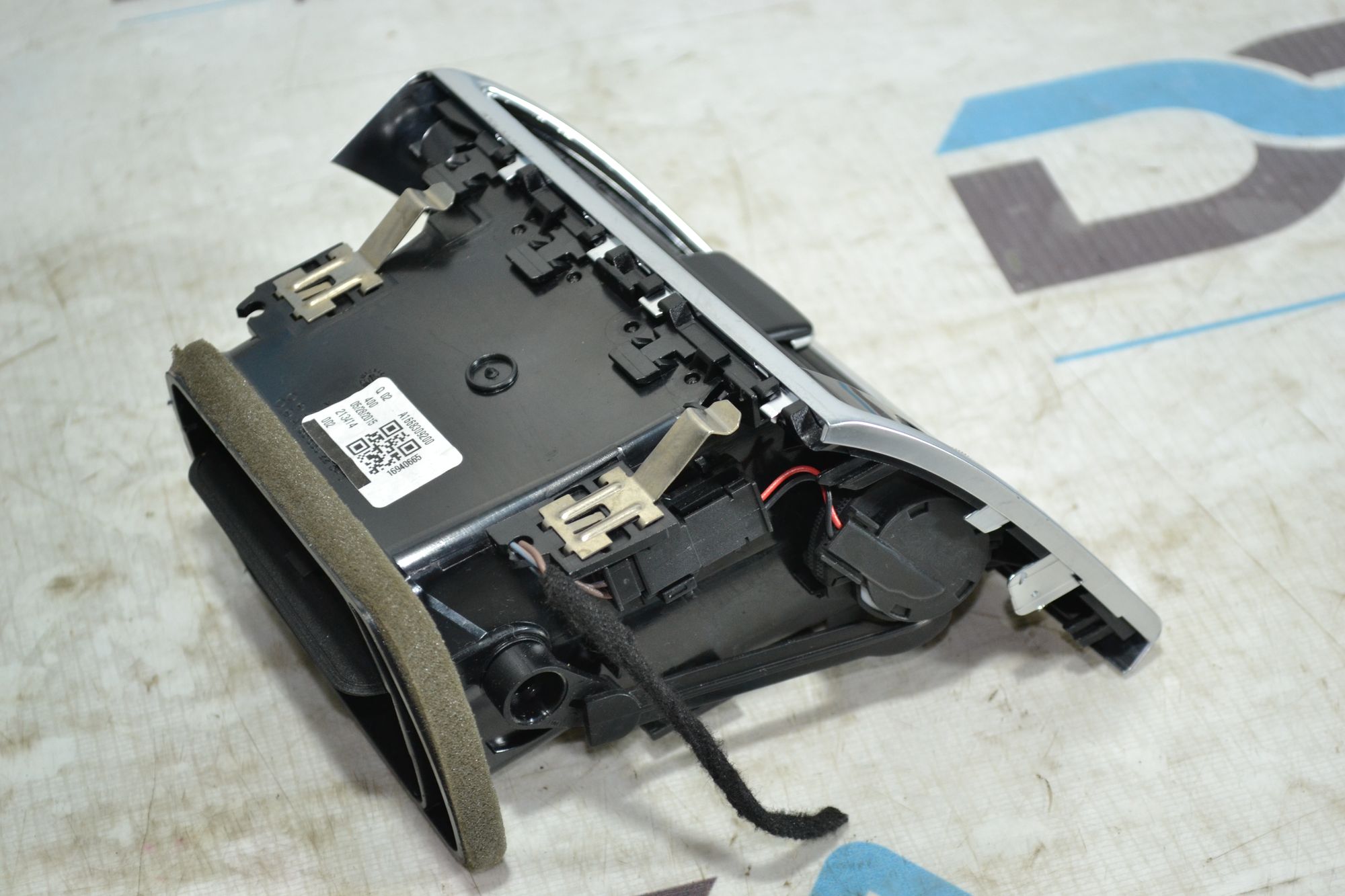 https://ycs.partsauto.market/partsauto-images/thmbs/userImages/b7628e092085f1f91467af1afb6e7630/part/69ae6031-c3db-40a8-8d90-25c249e646eb_1784037302507.jpg