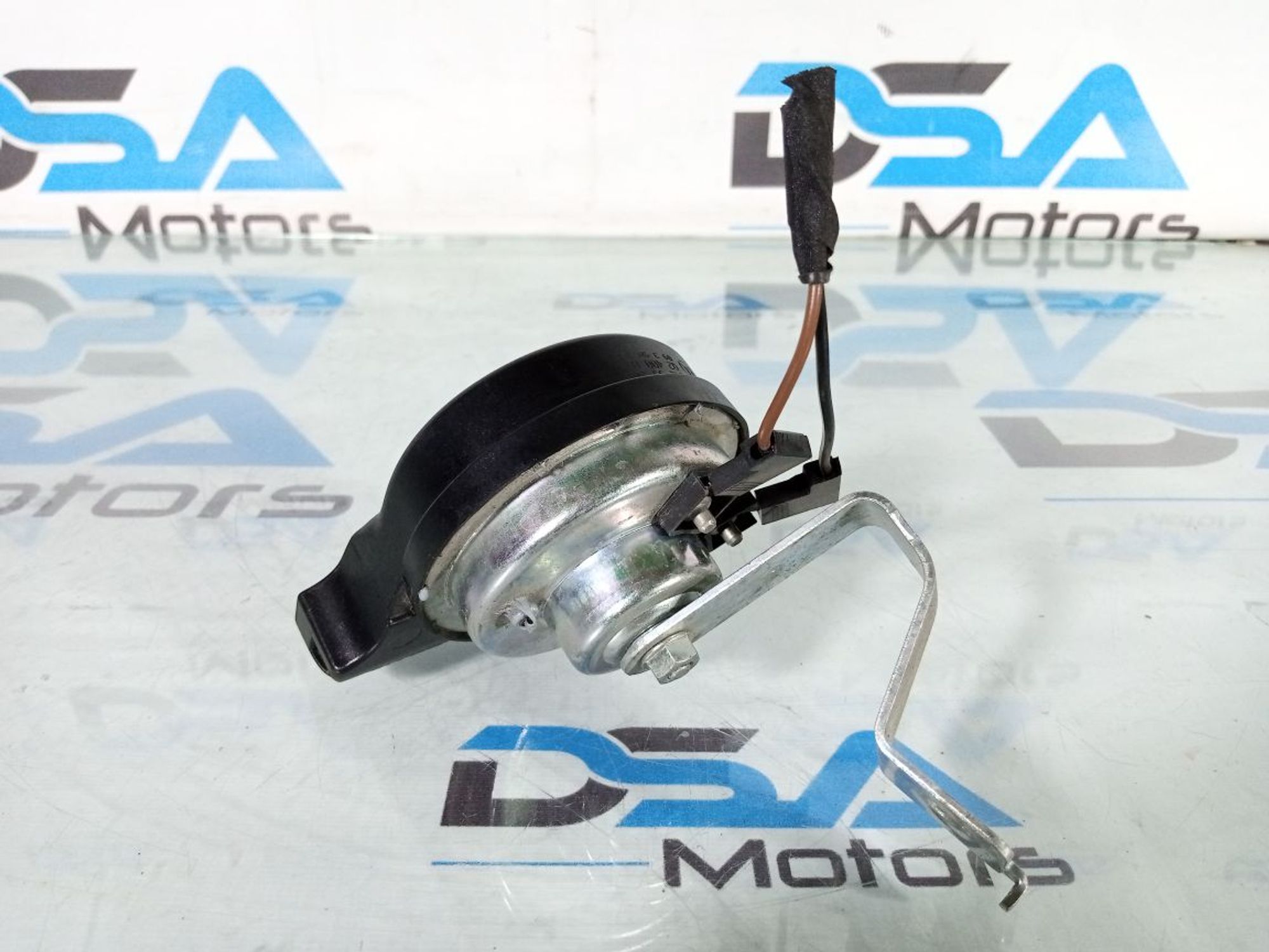 https://ycs.partsauto.market/partsauto-images/thmbs/userImages/b7628e092085f1f91467af1afb6e7630/part/69b47359-1874-4137-a112-52d727df28d9_1730390198432.jpg