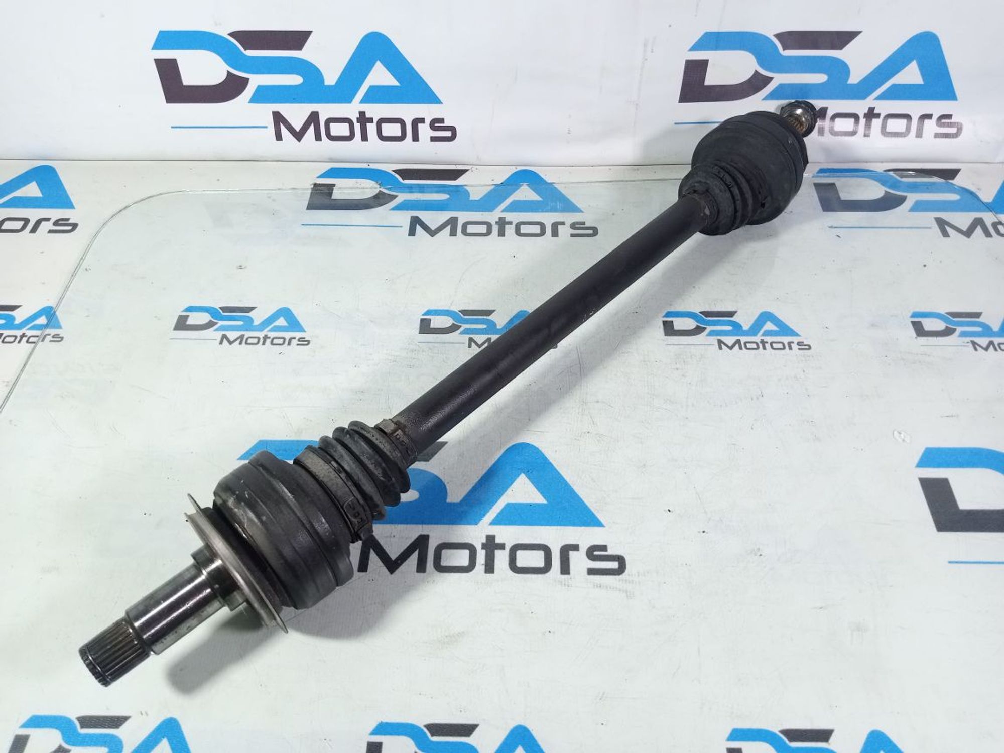 https://ycs.partsauto.market/partsauto-images/thmbs/userImages/b7628e092085f1f91467af1afb6e7630/part/6a09f583-e9e1-4495-9955-bc907f670319_1743088183849.jpg