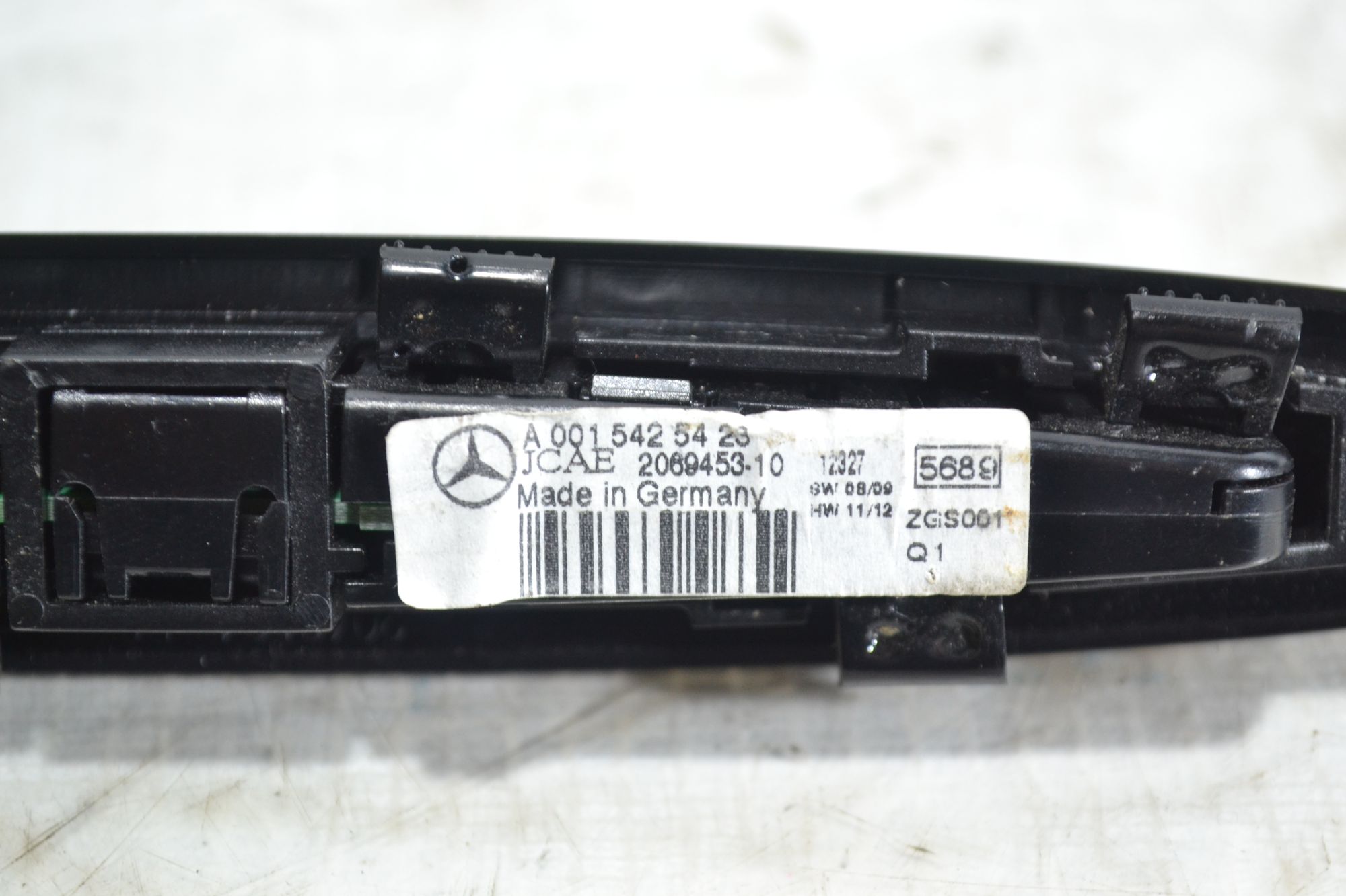 https://ycs.partsauto.market/partsauto-images/thmbs/userImages/b7628e092085f1f91467af1afb6e7630/part/6a106823-6555-4000-a24e-9668b75a55a8_1781156536654.jpg