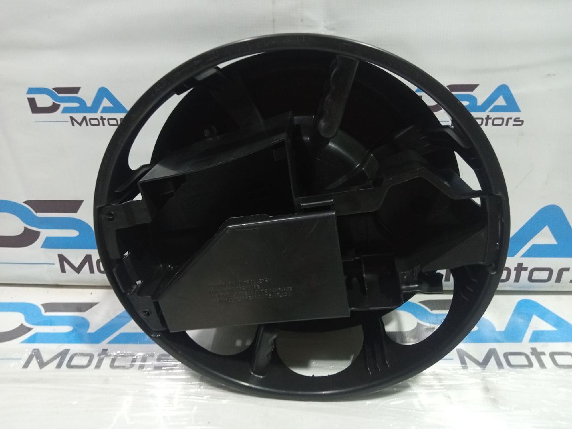 https://ycs.partsauto.market/partsauto-images/thmbs/userImages/b7628e092085f1f91467af1afb6e7630/part/6a3e6fa1-ac58-4e9b-a762-cc6114d4c436_1749806187465.jpg