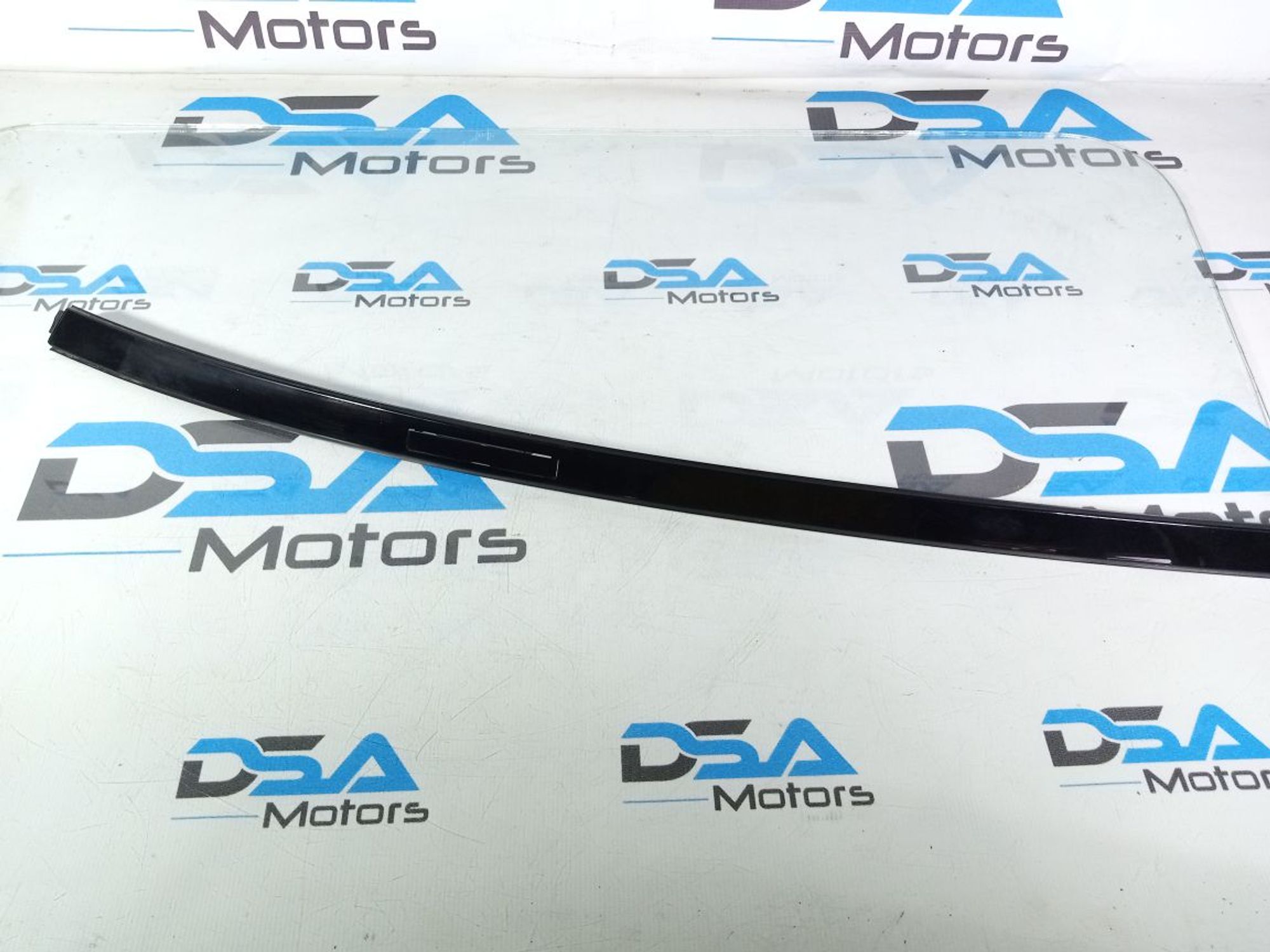 https://ycs.partsauto.market/partsauto-images/thmbs/userImages/b7628e092085f1f91467af1afb6e7630/part/6a74eff8-0e01-40c4-ab93-fe9e93987fe7_1746166804073.jpg
