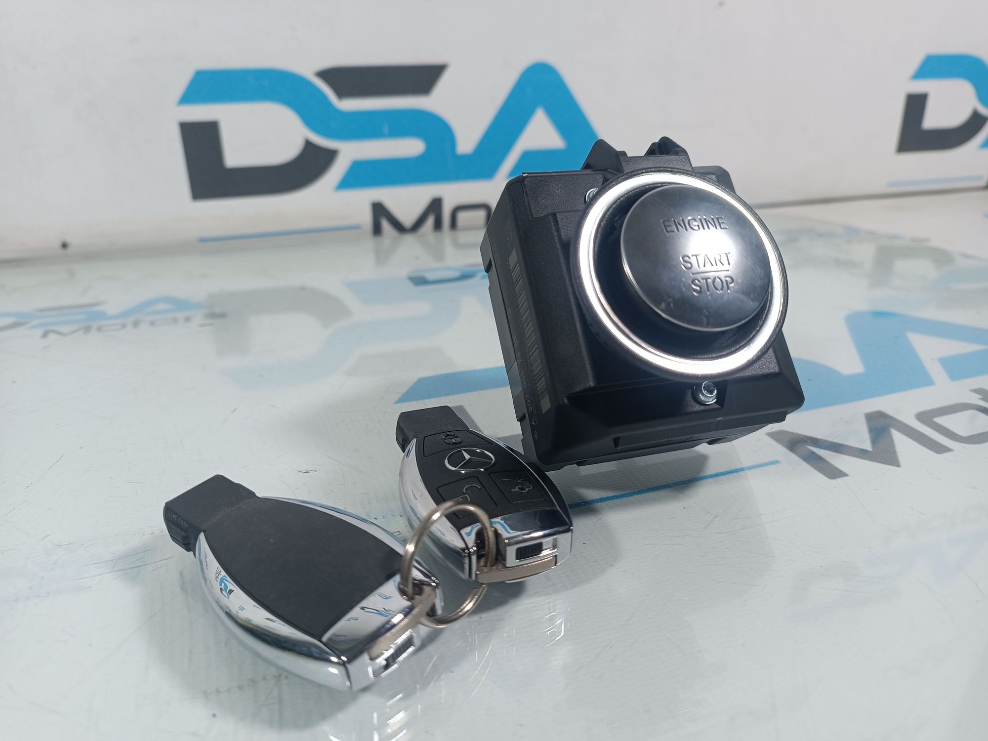 https://ycs.partsauto.market/partsauto-images/thmbs/userImages/b7628e092085f1f91467af1afb6e7630/part/6b616ad7-50ee-4821-a87f-7384d2f57531_1711456969565.jpg