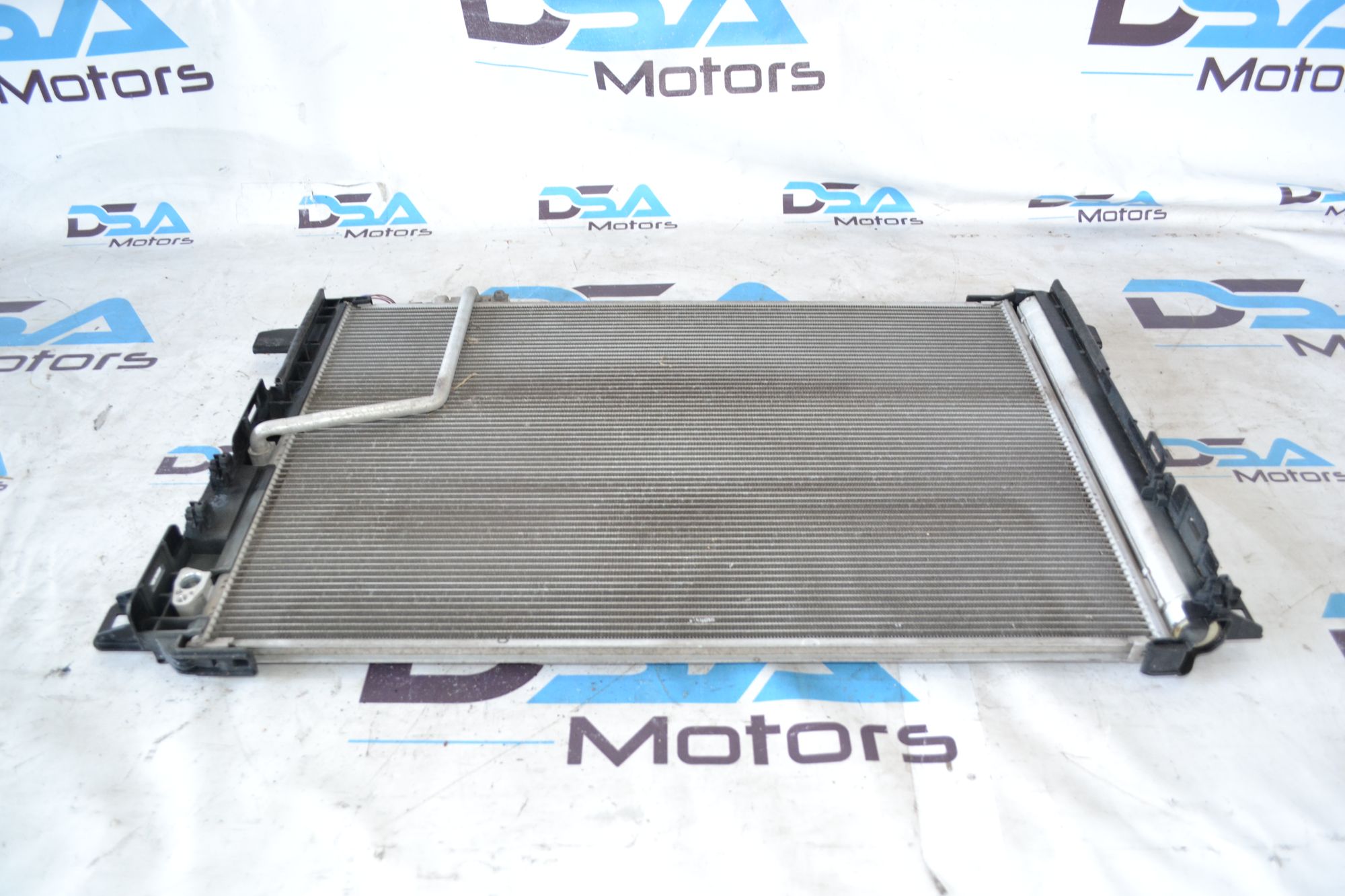 https://ycs.partsauto.market/partsauto-images/thmbs/userImages/b7628e092085f1f91467af1afb6e7630/part/6be6ea08-8fdc-40db-b9b1-d210f98ccf58_1785225907912.jpg