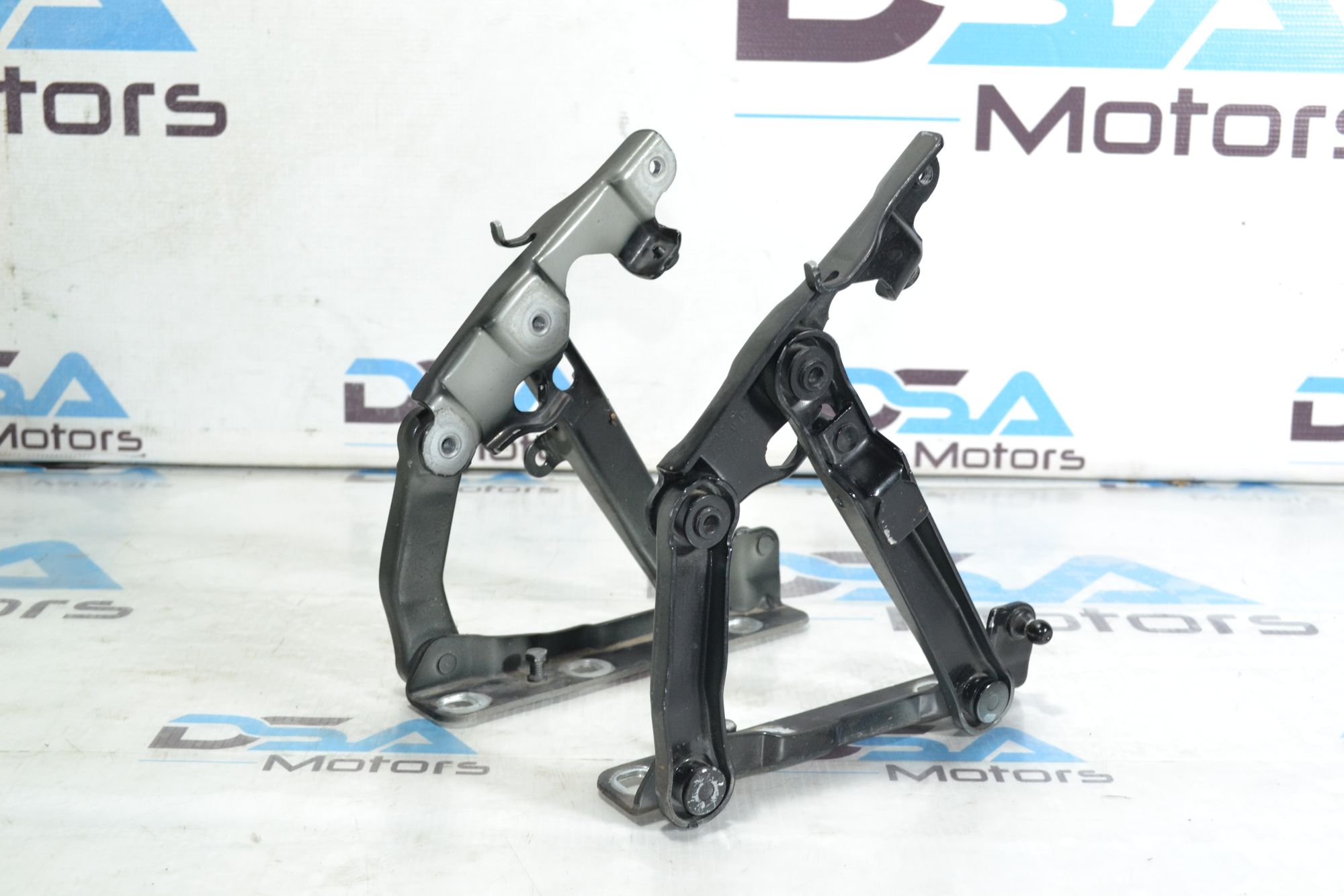 https://ycs.partsauto.market/partsauto-images/thmbs/userImages/b7628e092085f1f91467af1afb6e7630/part/6d4c3b23-0818-4d59-a407-f84892a4d09f_1780322278682.jpg