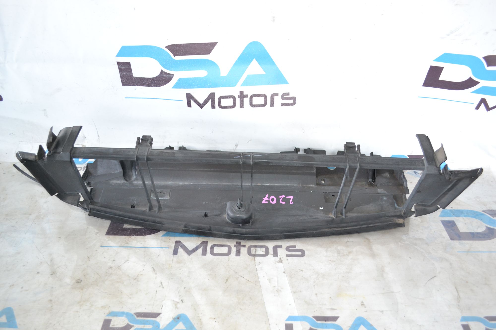 https://ycs.partsauto.market/partsauto-images/thmbs/userImages/b7628e092085f1f91467af1afb6e7630/part/6d9f5cf9-8b48-42af-bc3a-708e4bb6238c_1785421062551.jpg