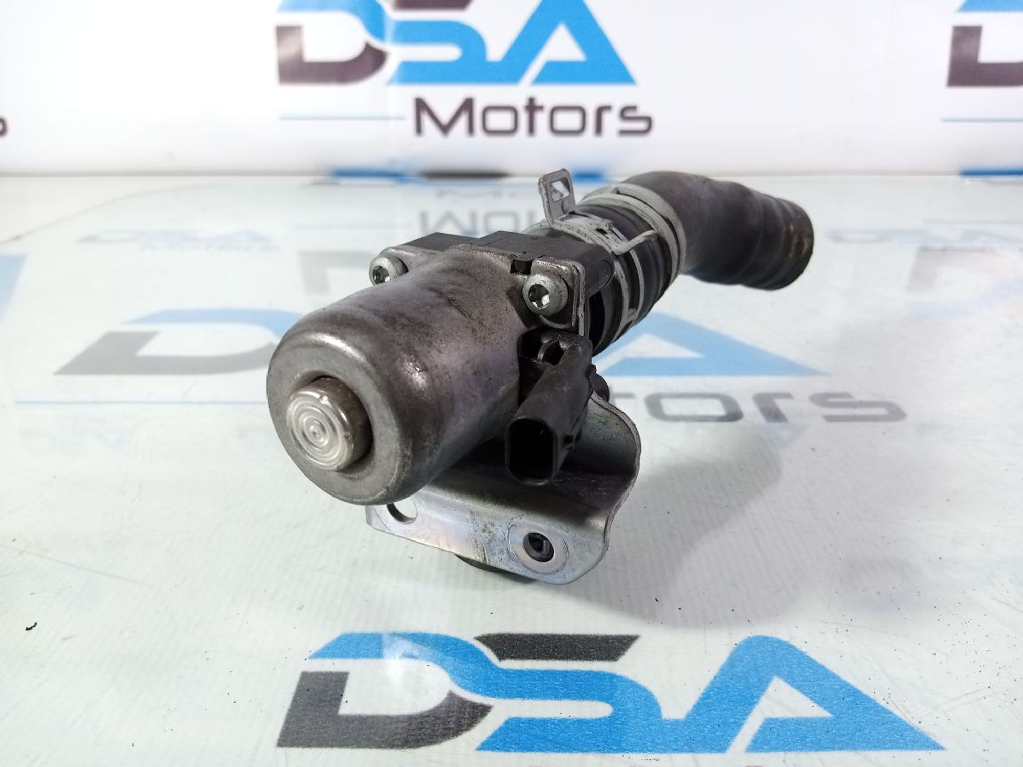 https://ycs.partsauto.market/partsauto-images/thmbs/userImages/b7628e092085f1f91467af1afb6e7630/part/6dc322ea-700e-4cf8-a2b3-4e97ebde0d3d_1740223252946.jpg