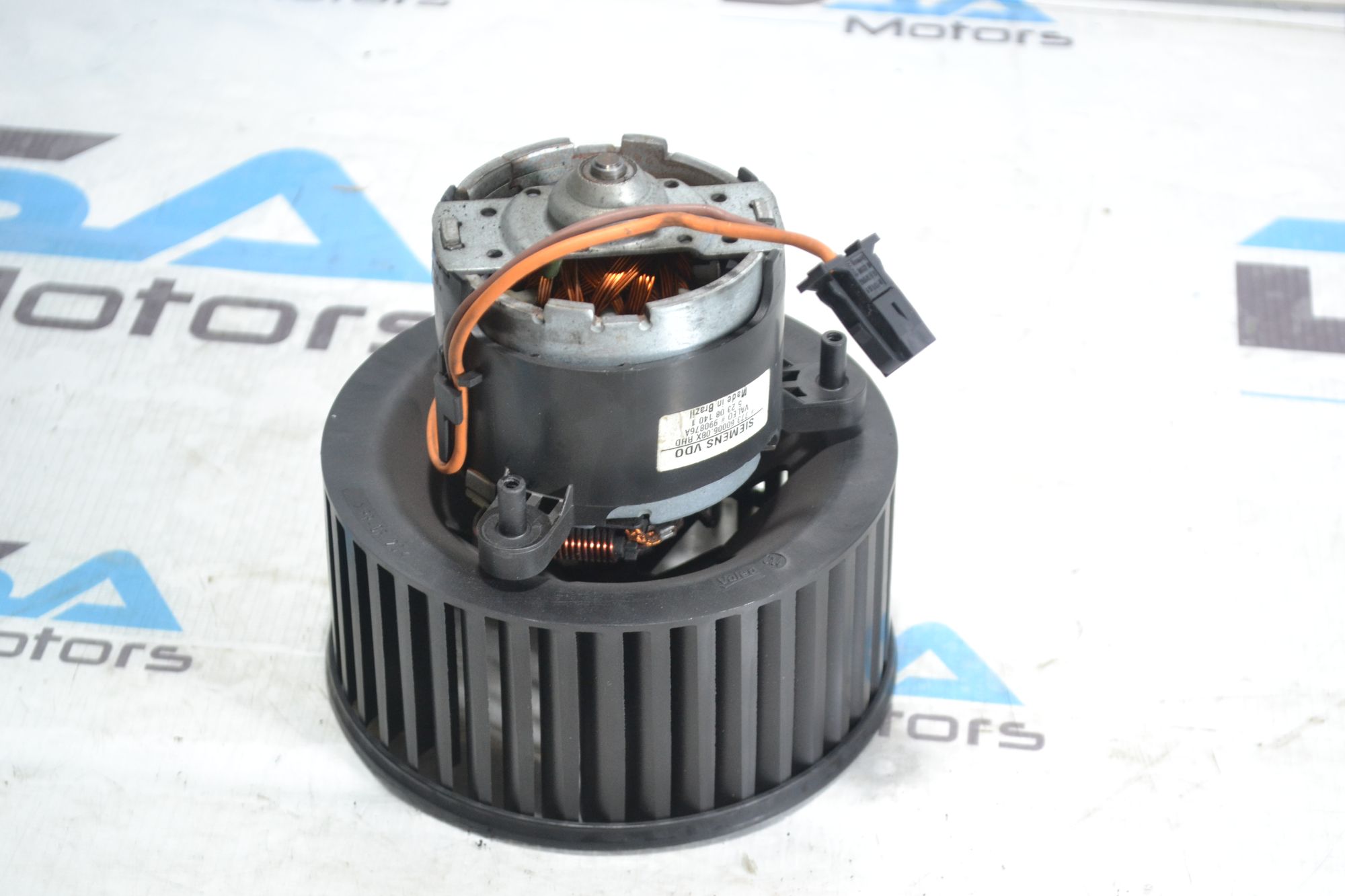 https://ycs.partsauto.market/partsauto-images/thmbs/userImages/b7628e092085f1f91467af1afb6e7630/part/6e4917f9-99c0-41ae-83c0-0e8b74f9bf5d_1781086018715.jpg