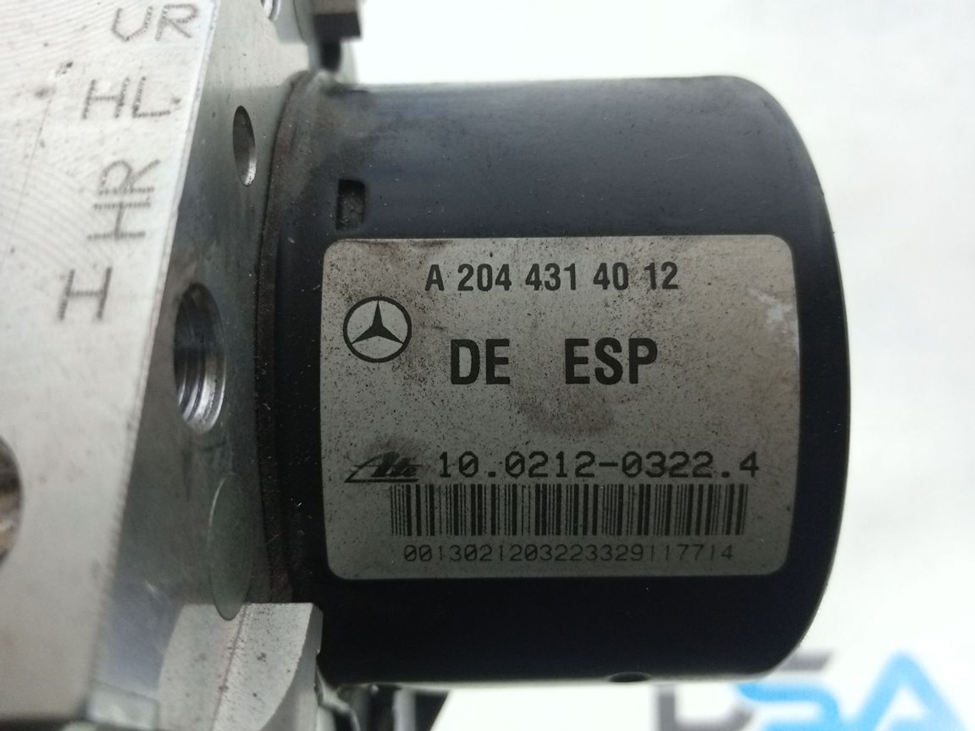 https://ycs.partsauto.market/partsauto-images/thmbs/userImages/b7628e092085f1f91467af1afb6e7630/part/6e4e5ff7-d4a8-4e38-95e9-7ed7821720cb_1741598709089.jpg