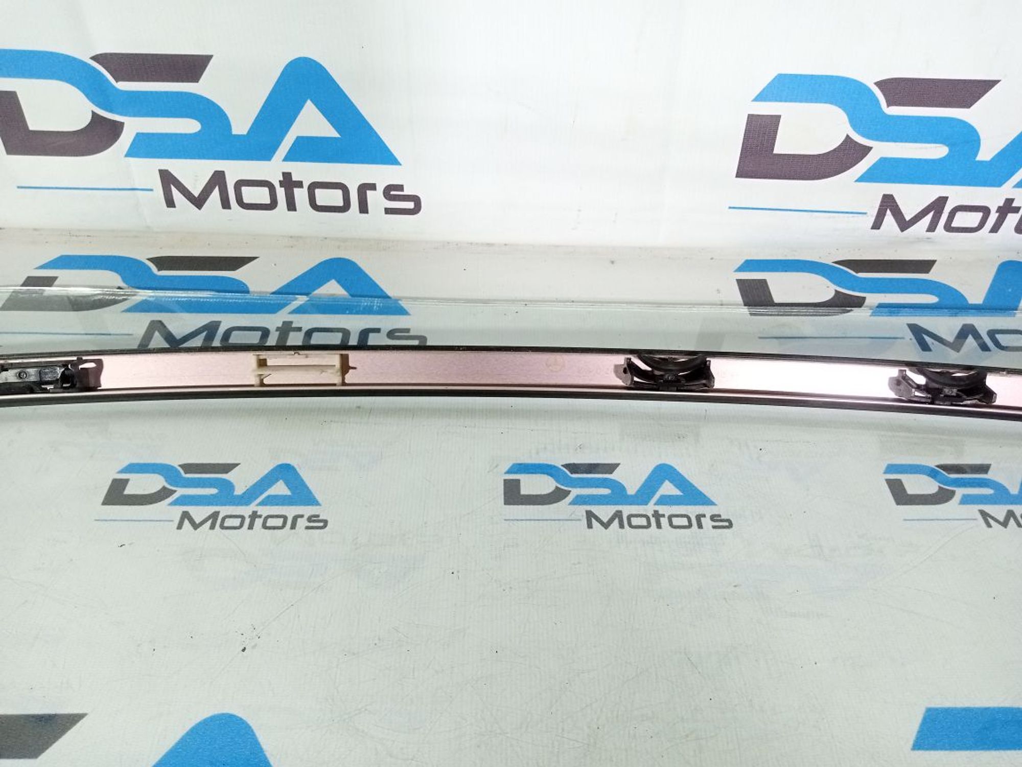 https://ycs.partsauto.market/partsauto-images/thmbs/userImages/b7628e092085f1f91467af1afb6e7630/part/6f51dd9e-7b34-437e-8b81-7bd60f885ad6_1747216958495.jpg
