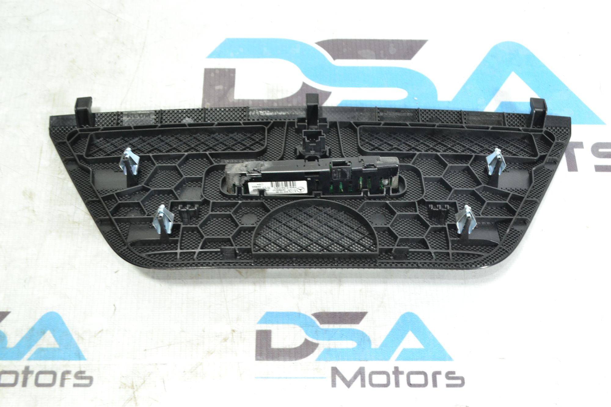 Накладка с датчиком света Mercedes W204 из Японии, 2400 рублей, Кореновск