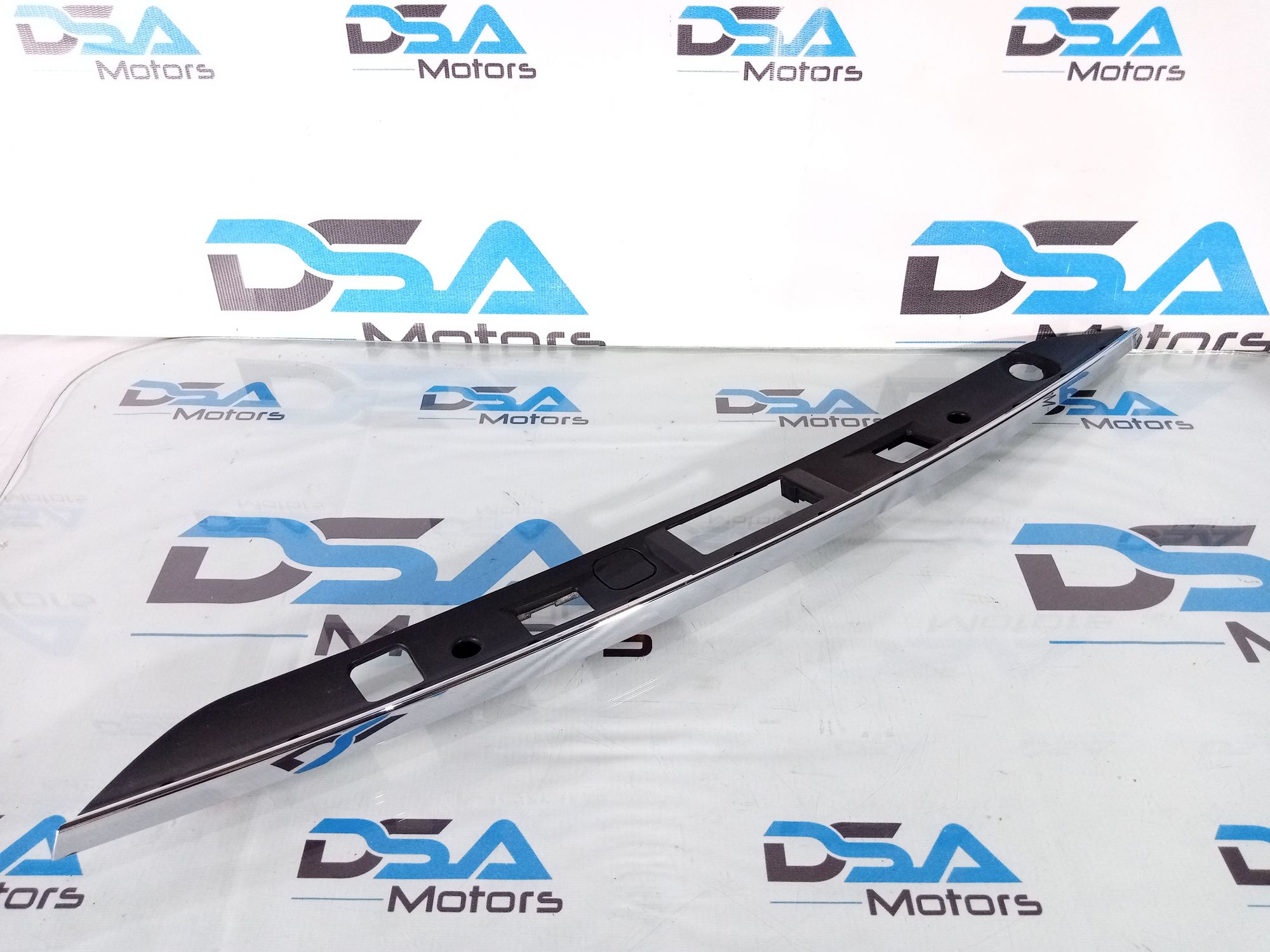 https://ycs.partsauto.market/partsauto-images/thmbs/userImages/b7628e092085f1f91467af1afb6e7630/part/6ffd394e-4be7-47d6-9201-25094adc880c_1719482071078.jpg