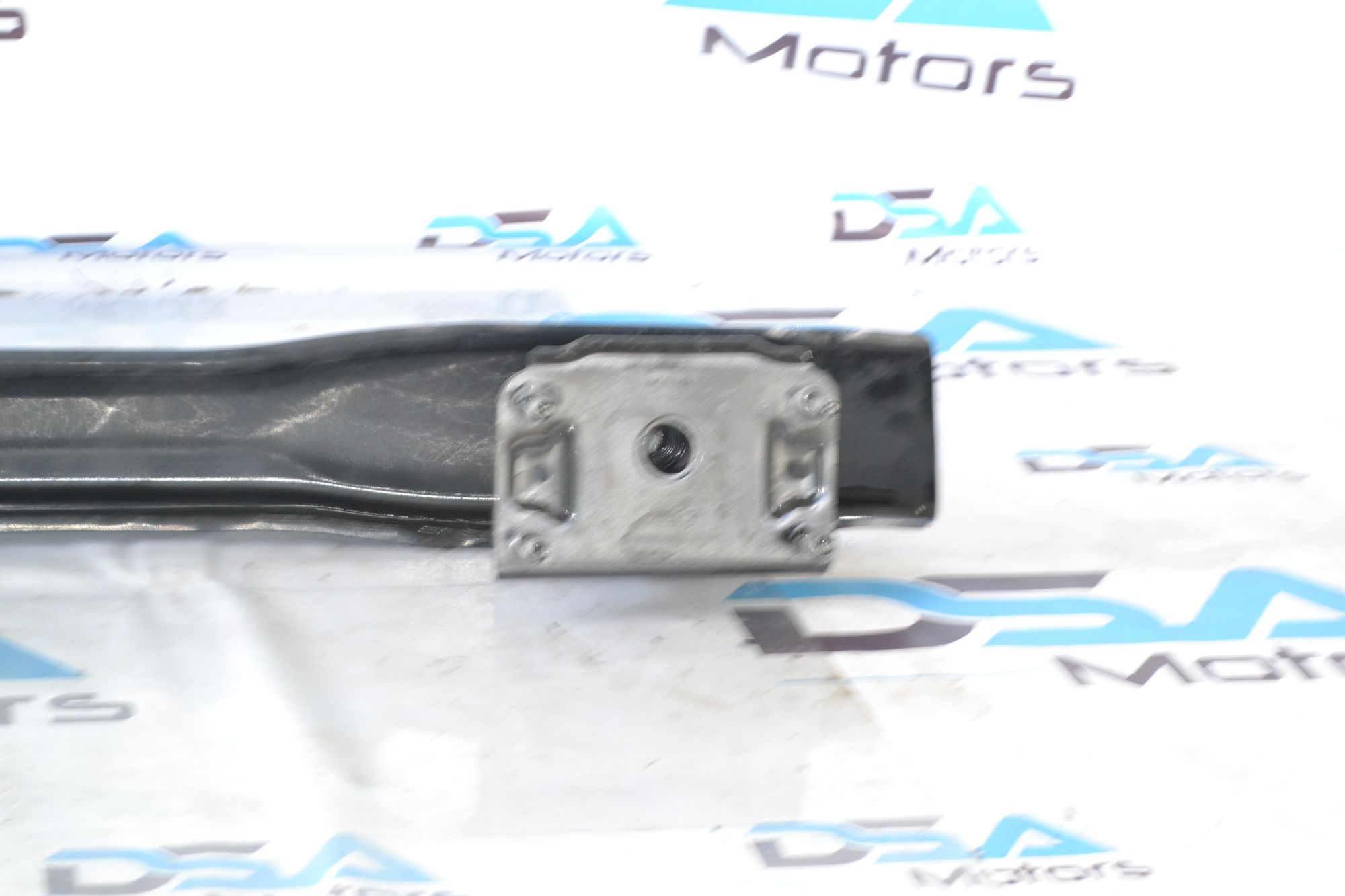 https://ycs.partsauto.market/partsauto-images/thmbs/userImages/b7628e092085f1f91467af1afb6e7630/part/706d0515-fa50-477d-bf36-7091d1f5451a_1781515932702.jpg