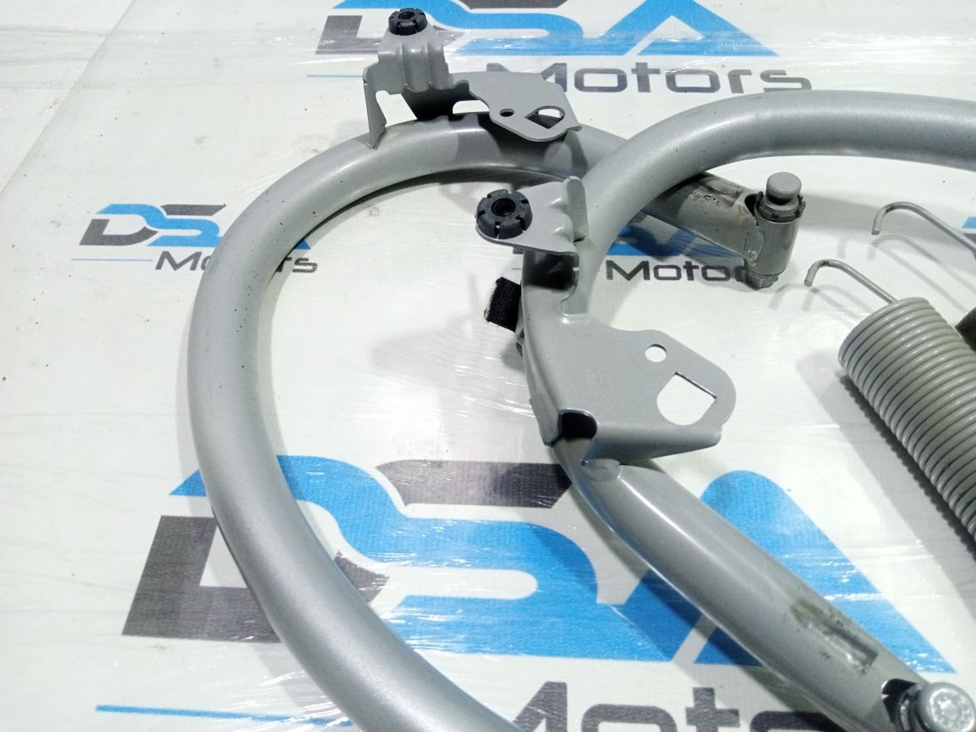 https://ycs.partsauto.market/partsauto-images/thmbs/userImages/b7628e092085f1f91467af1afb6e7630/part/7104a82b-3c90-4fa7-8bb0-f9ef5e9a633f_1749717023894.jpg