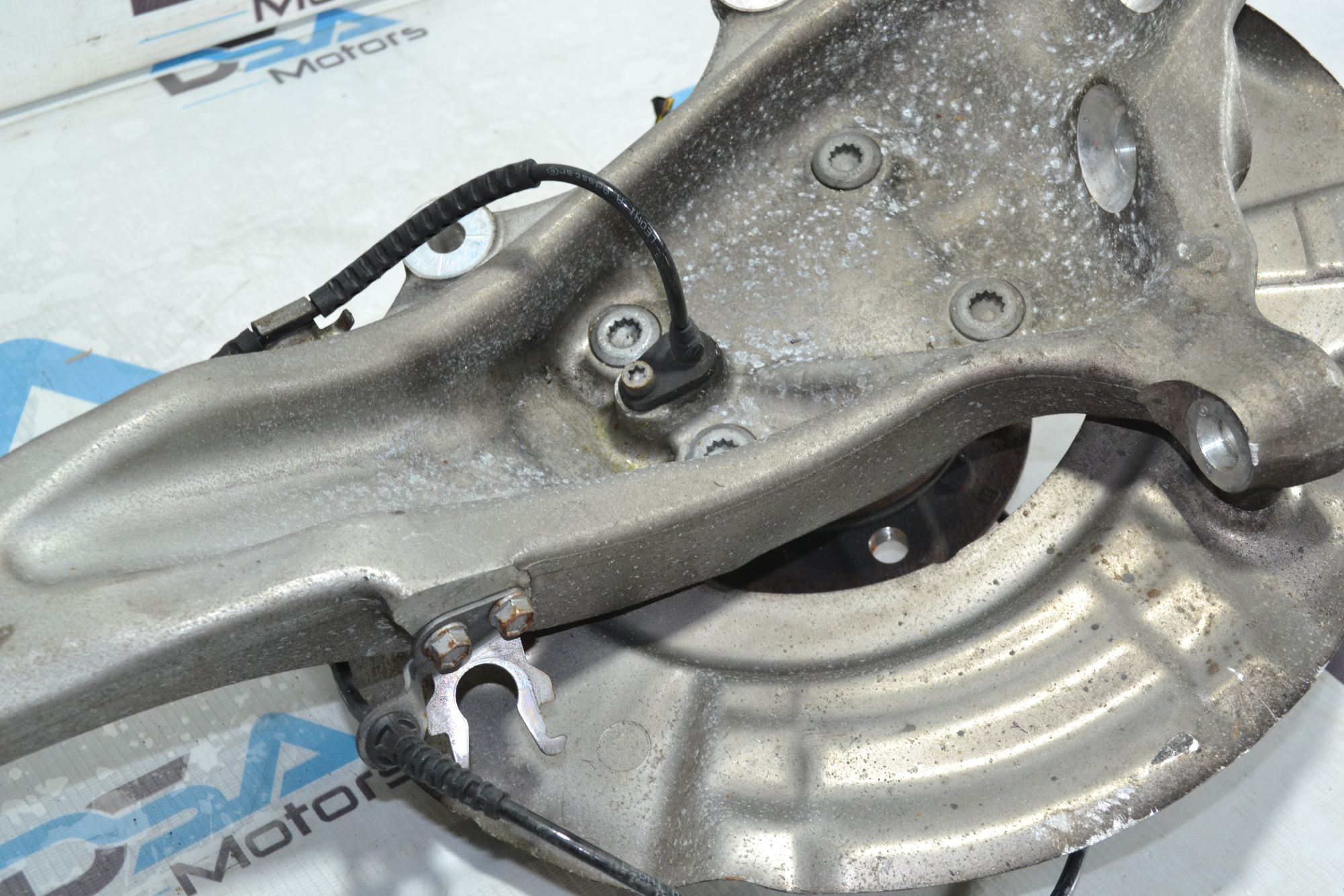 https://ycs.partsauto.market/partsauto-images/thmbs/userImages/b7628e092085f1f91467af1afb6e7630/part/712a89b8-3b63-4387-a40b-bb46e5cde663_1780056045325.jpg