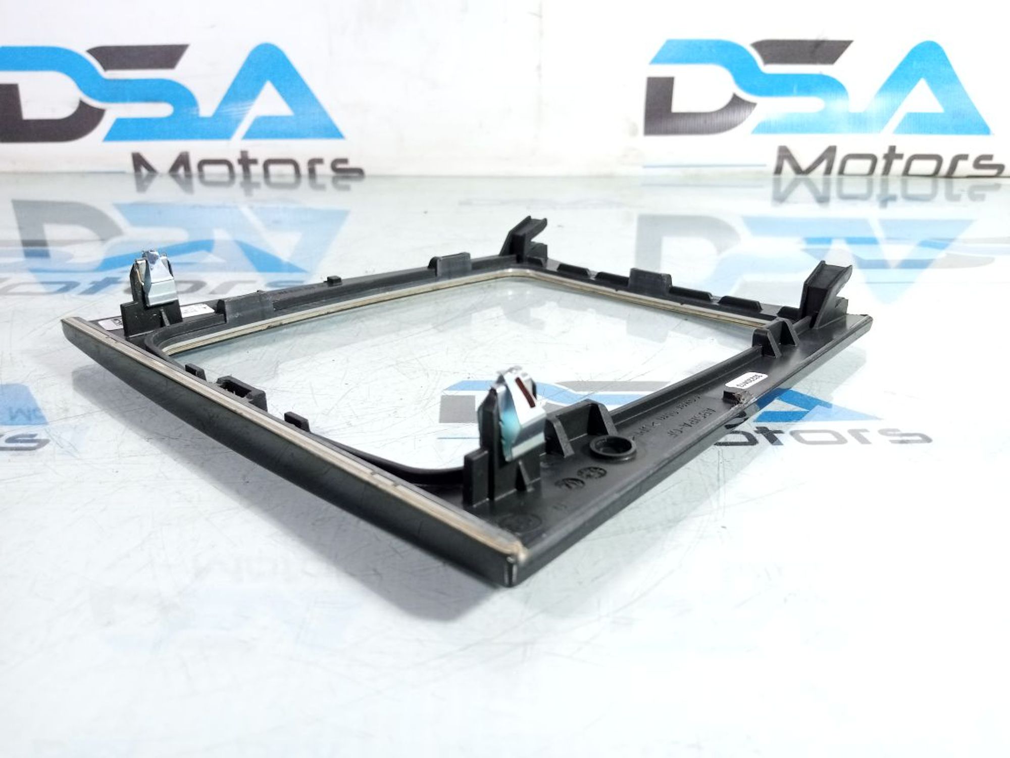 https://ycs.partsauto.market/partsauto-images/thmbs/userImages/b7628e092085f1f91467af1afb6e7630/part/719ed250-c321-4250-b010-9eacecf1c8d2_1736751653716.jpg