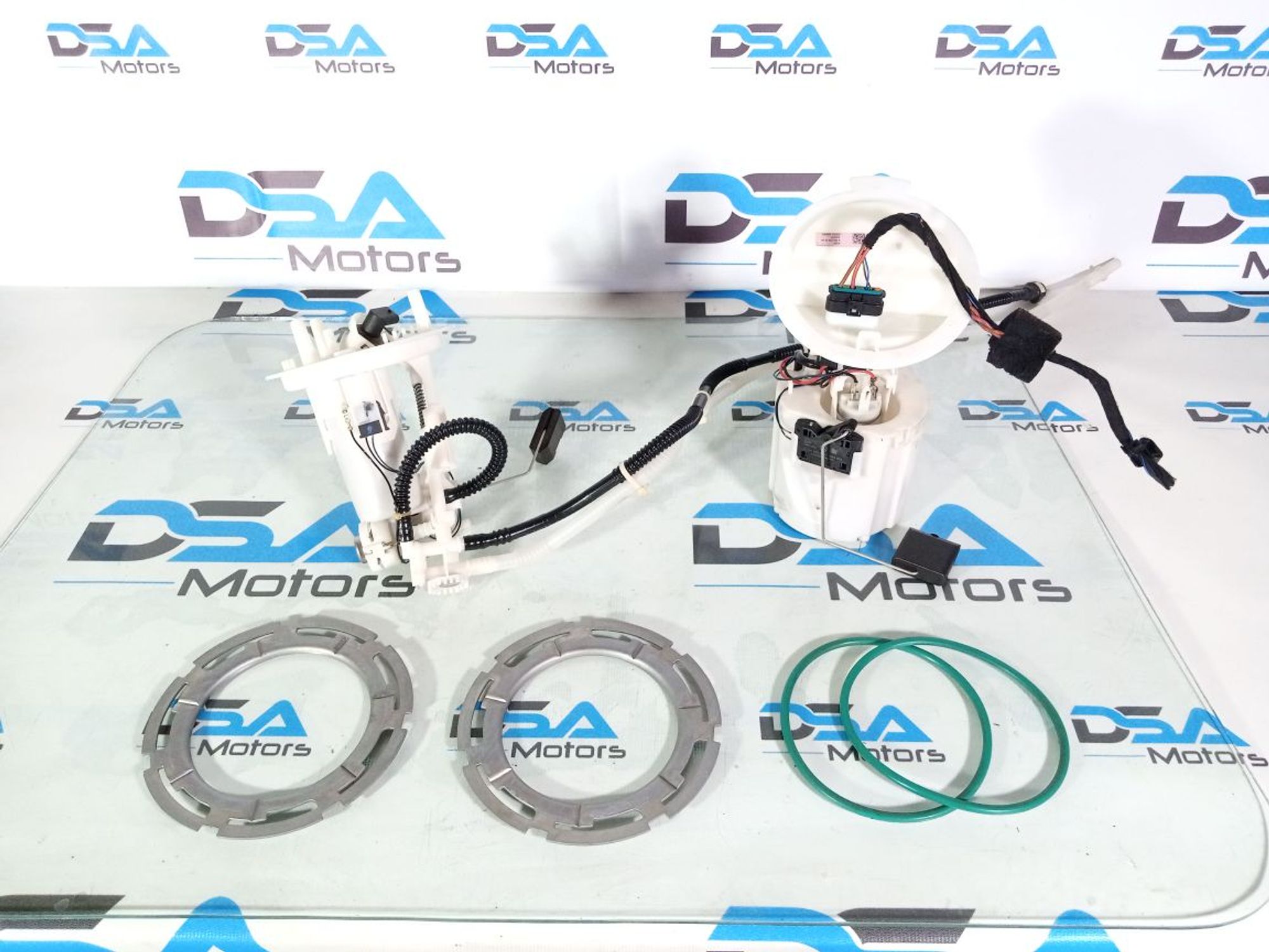 https://ycs.partsauto.market/partsauto-images/thmbs/userImages/b7628e092085f1f91467af1afb6e7630/part/71a3572d-dbed-4002-840e-16956724247e_1740839329197.jpg