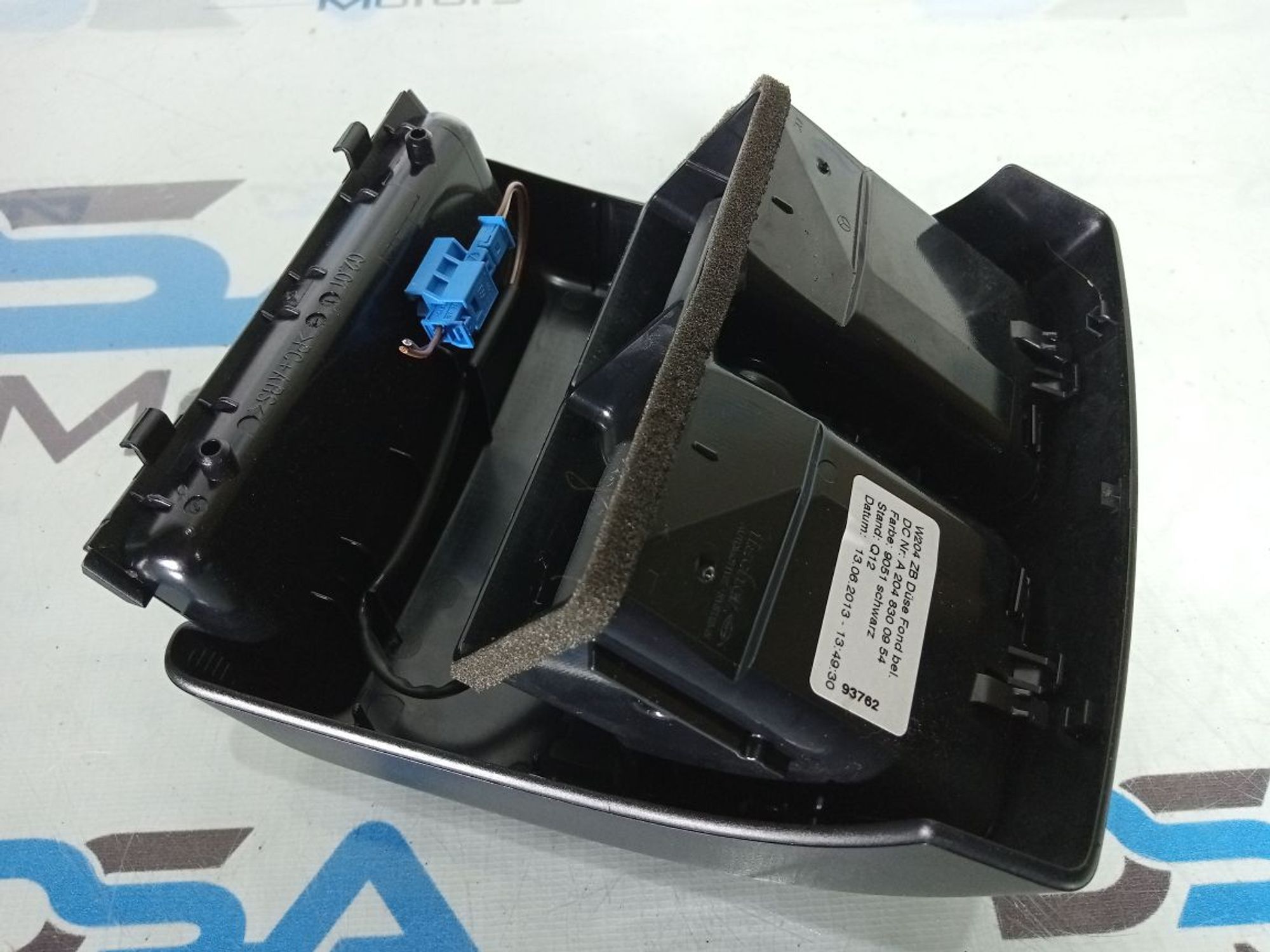 https://ycs.partsauto.market/partsauto-images/thmbs/userImages/b7628e092085f1f91467af1afb6e7630/part/71ad4f88-04d1-4a94-a207-bb336f98bc83_1733848520562.jpg