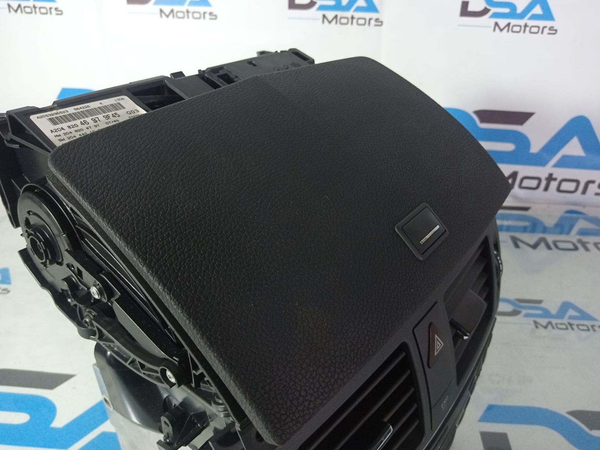 https://ycs.partsauto.market/partsauto-images/thmbs/userImages/b7628e092085f1f91467af1afb6e7630/part/71b1317d-7d02-4cc5-b54a-6c88695b5397_1741592686043.jpg