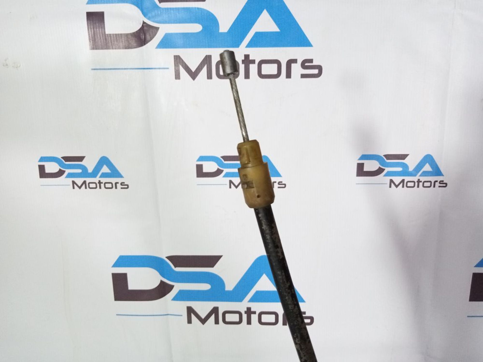 https://ycs.partsauto.market/partsauto-images/thmbs/userImages/b7628e092085f1f91467af1afb6e7630/part/71b2d8d8-4778-47d0-ad64-e69a8e5d16d2_1747335050422.jpg