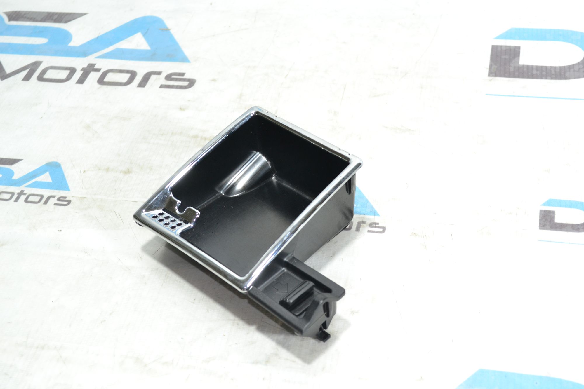 https://ycs.partsauto.market/partsauto-images/thmbs/userImages/b7628e092085f1f91467af1afb6e7630/part/7259add7-6023-40c5-acfd-b14c52553dc5_1780494005466.jpg