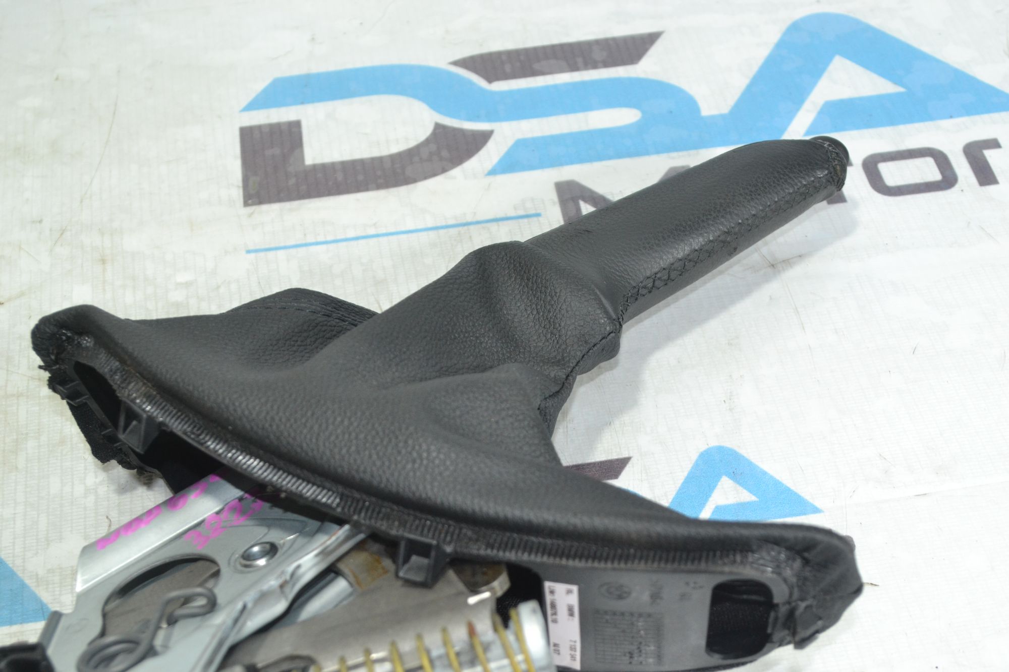 https://ycs.partsauto.market/partsauto-images/thmbs/userImages/b7628e092085f1f91467af1afb6e7630/part/726d18bf-b1f2-4623-8b6c-d22b3f18e826_1781266796053.jpg