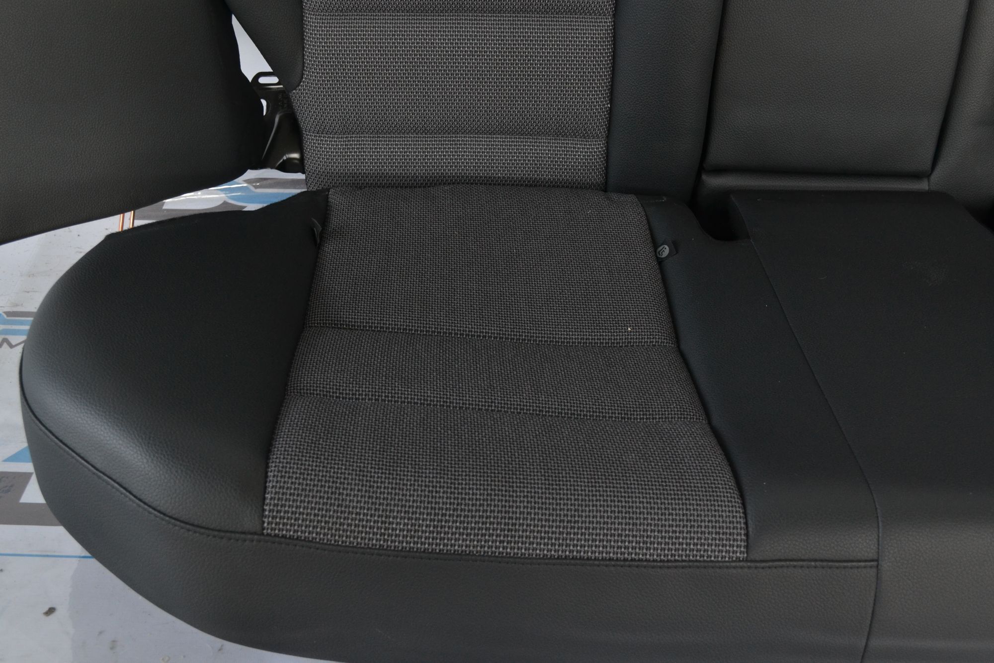 Сидения задние оригинал Mercedes W204 рестайлинг из Японии, 9900 рублей, Кореновск