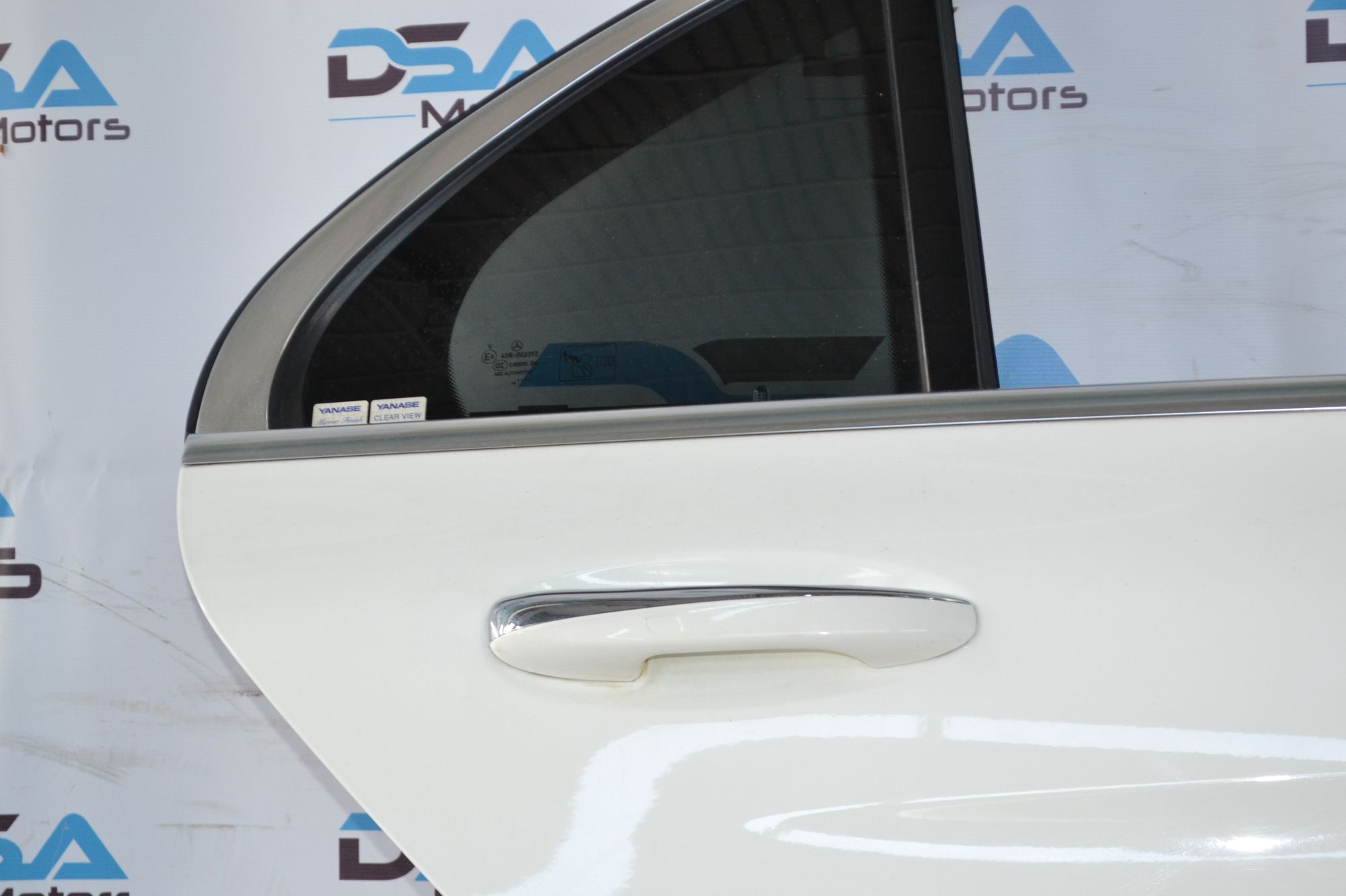 https://ycs.partsauto.market/partsauto-images/thmbs/userImages/b7628e092085f1f91467af1afb6e7630/part/73562530-e1a5-4ef5-b830-26dfb1542169_1782883683654.jpg