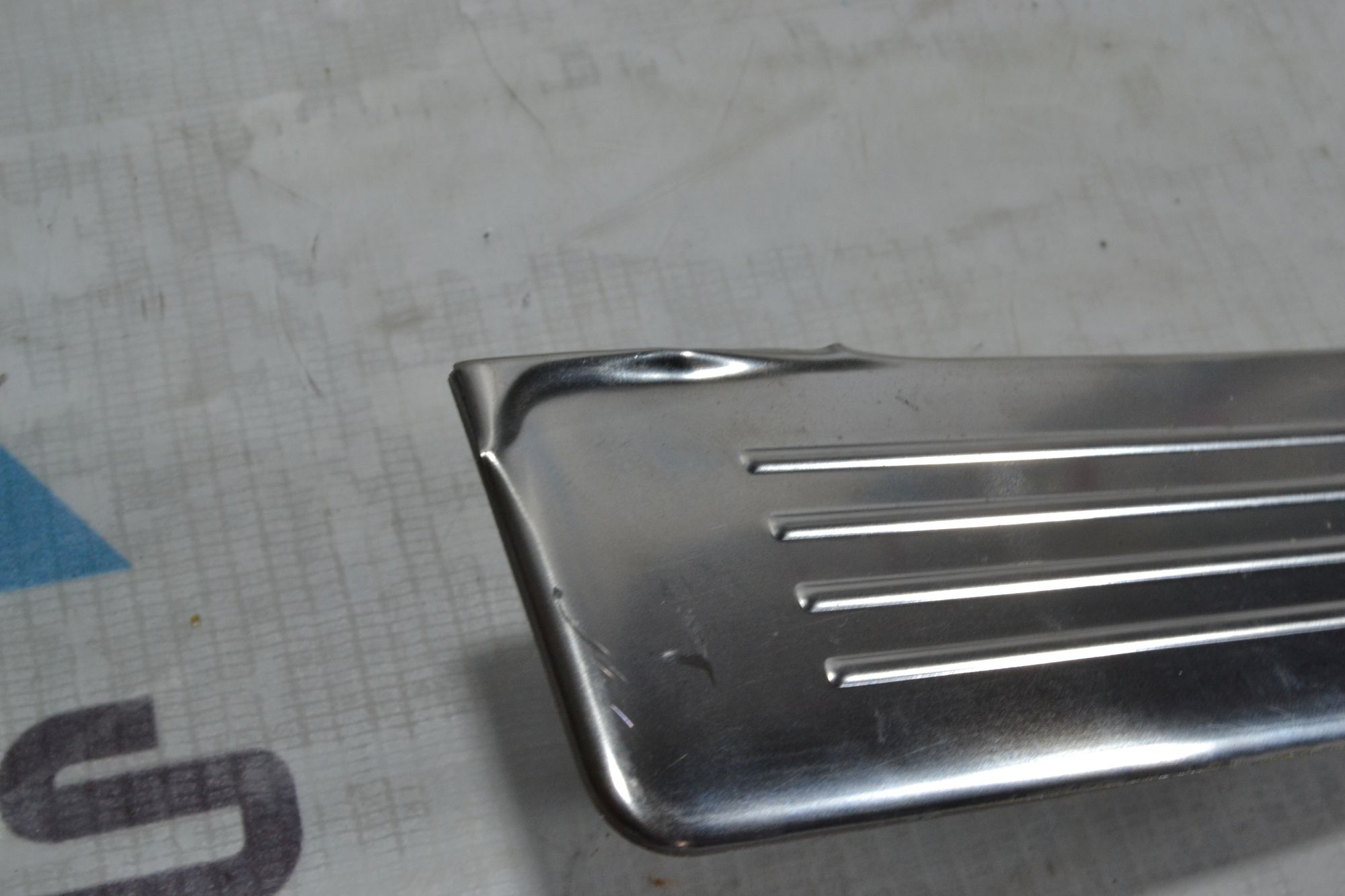 https://ycs.partsauto.market/partsauto-images/thmbs/userImages/b7628e092085f1f91467af1afb6e7630/part/7357dadf-a535-49a3-8600-0202e93a5a1b_1779803863091.jpg