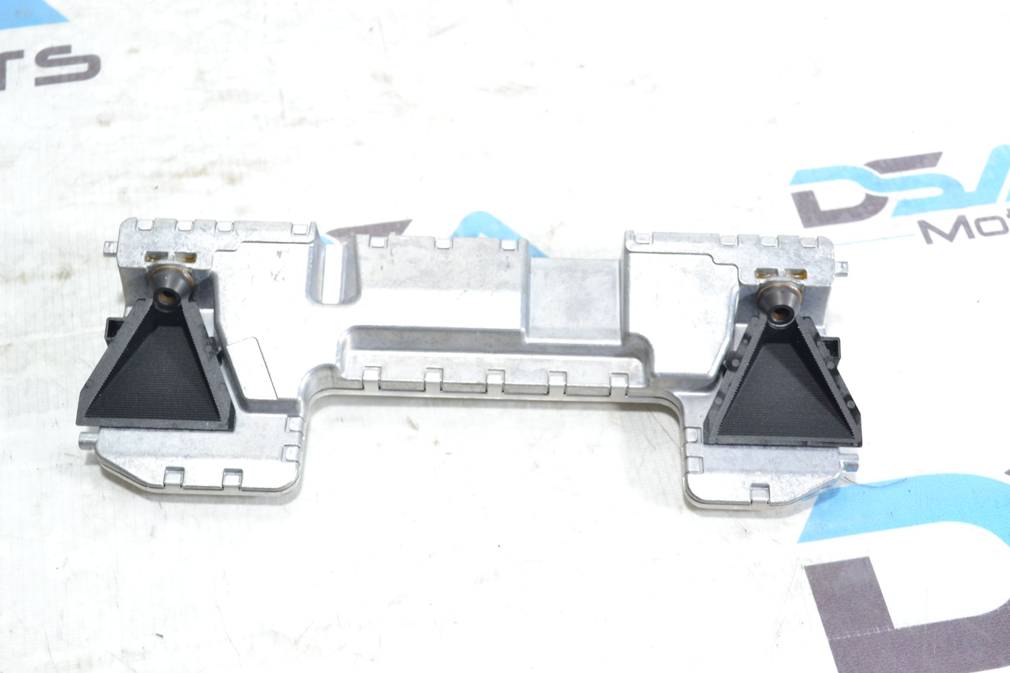 https://ycs.partsauto.market/partsauto-images/thmbs/userImages/b7628e092085f1f91467af1afb6e7630/part/7384b714-228e-4949-aa67-f8832335a4a2_1780574156759.jpg