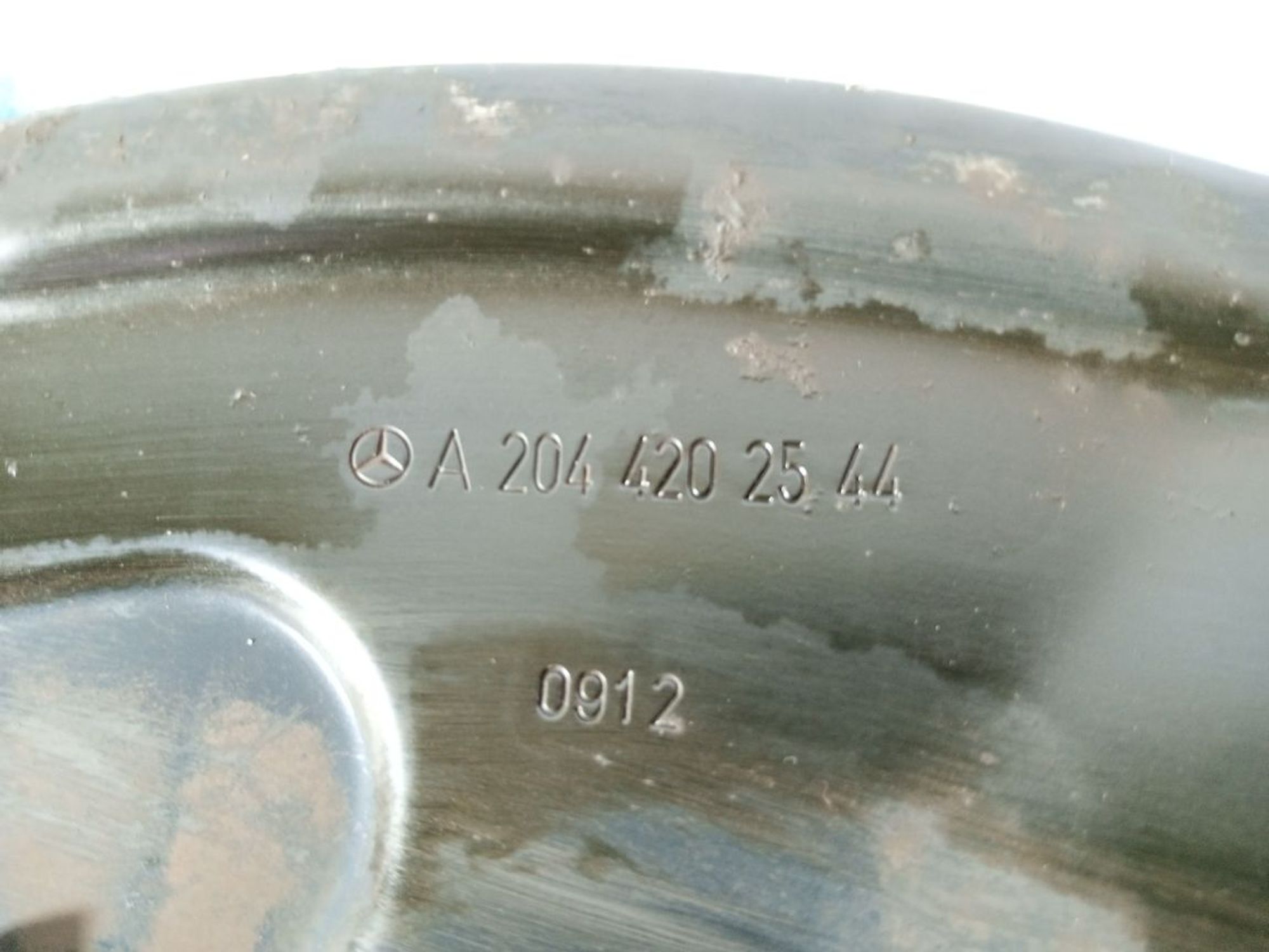 https://ycs.partsauto.market/partsauto-images/thmbs/userImages/b7628e092085f1f91467af1afb6e7630/part/73b4ed78-efb5-49d5-84fe-20fc868736dc_1741933262823.jpg