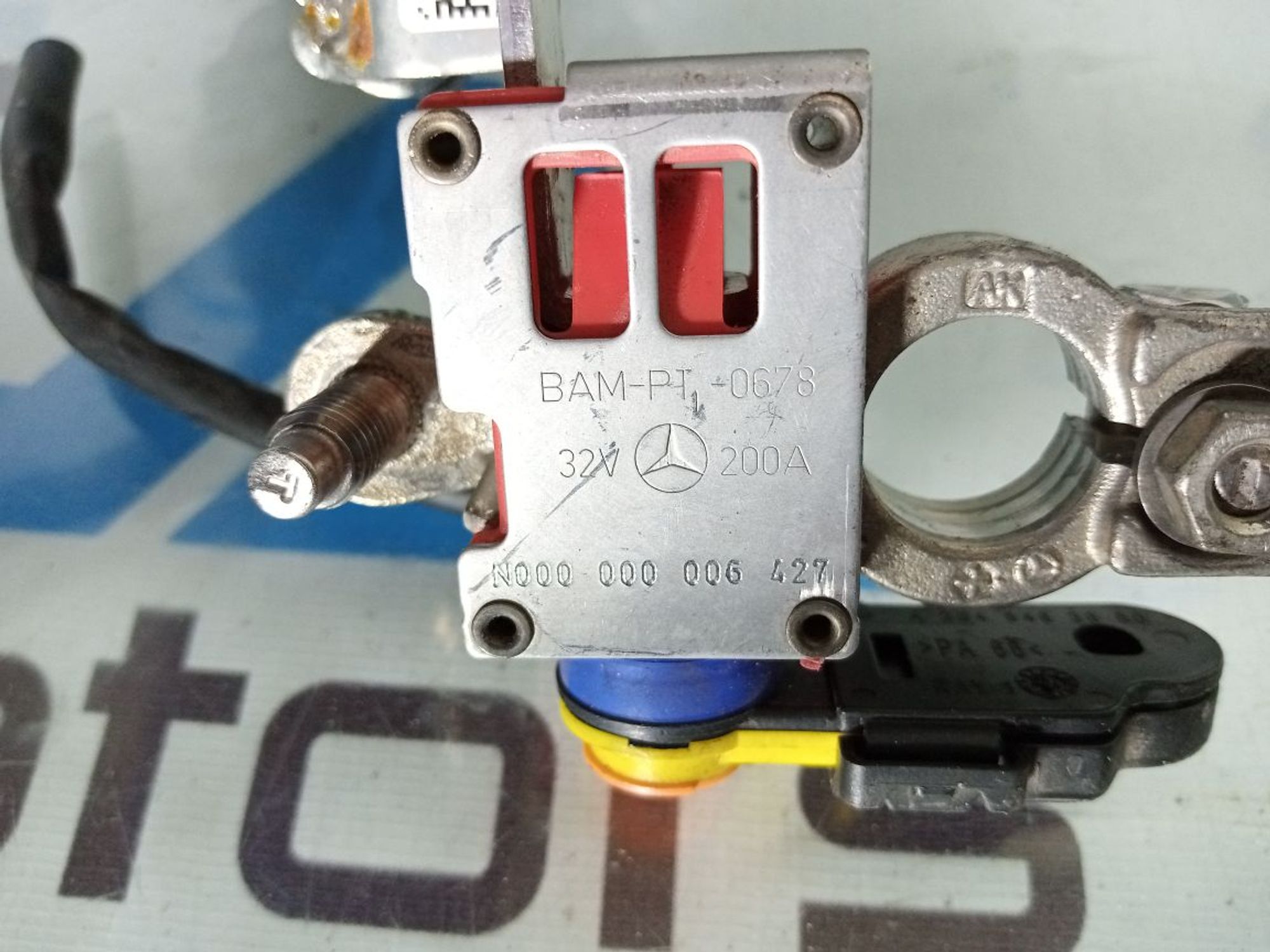 https://ycs.partsauto.market/partsauto-images/thmbs/userImages/b7628e092085f1f91467af1afb6e7630/part/742d53d0-fda4-43d3-a305-d2a98ed976cd_1733652252804.jpg
