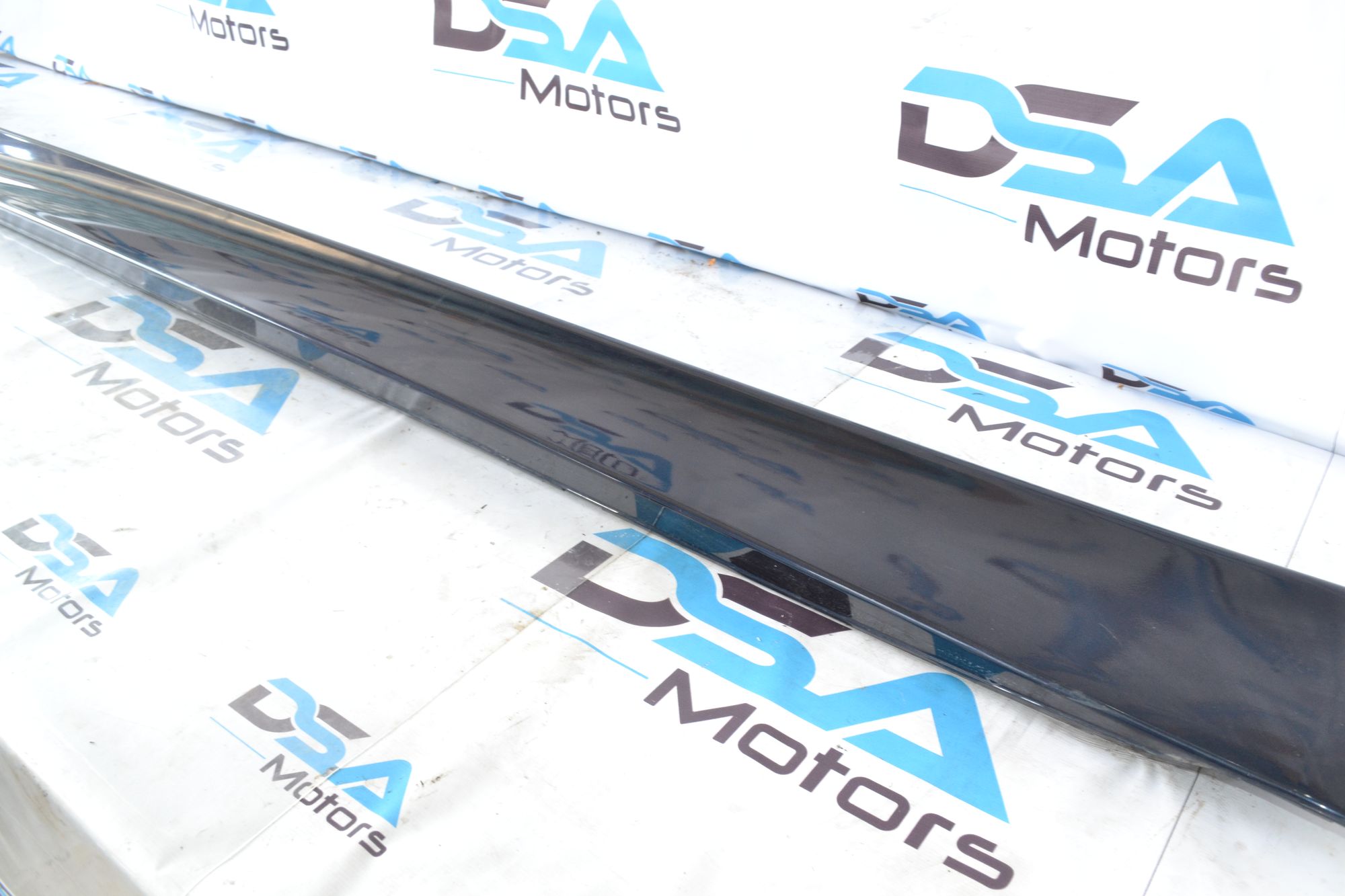 https://ycs.partsauto.market/partsauto-images/thmbs/userImages/b7628e092085f1f91467af1afb6e7630/part/743005d9-1310-48b5-84a8-8f2b9ad80345_1781002667921.jpg