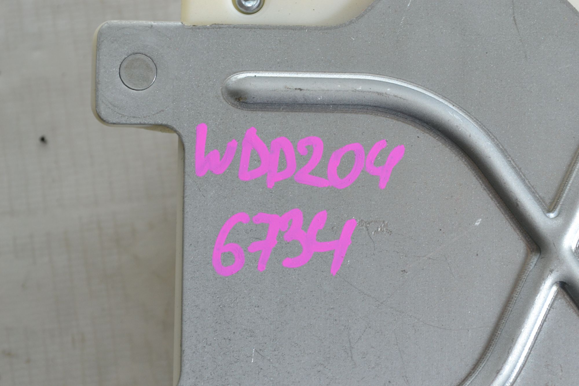 https://ycs.partsauto.market/partsauto-images/thmbs/userImages/b7628e092085f1f91467af1afb6e7630/part/74439d86-44b0-4531-97ca-3db40055a23d_1779884086165.jpg
