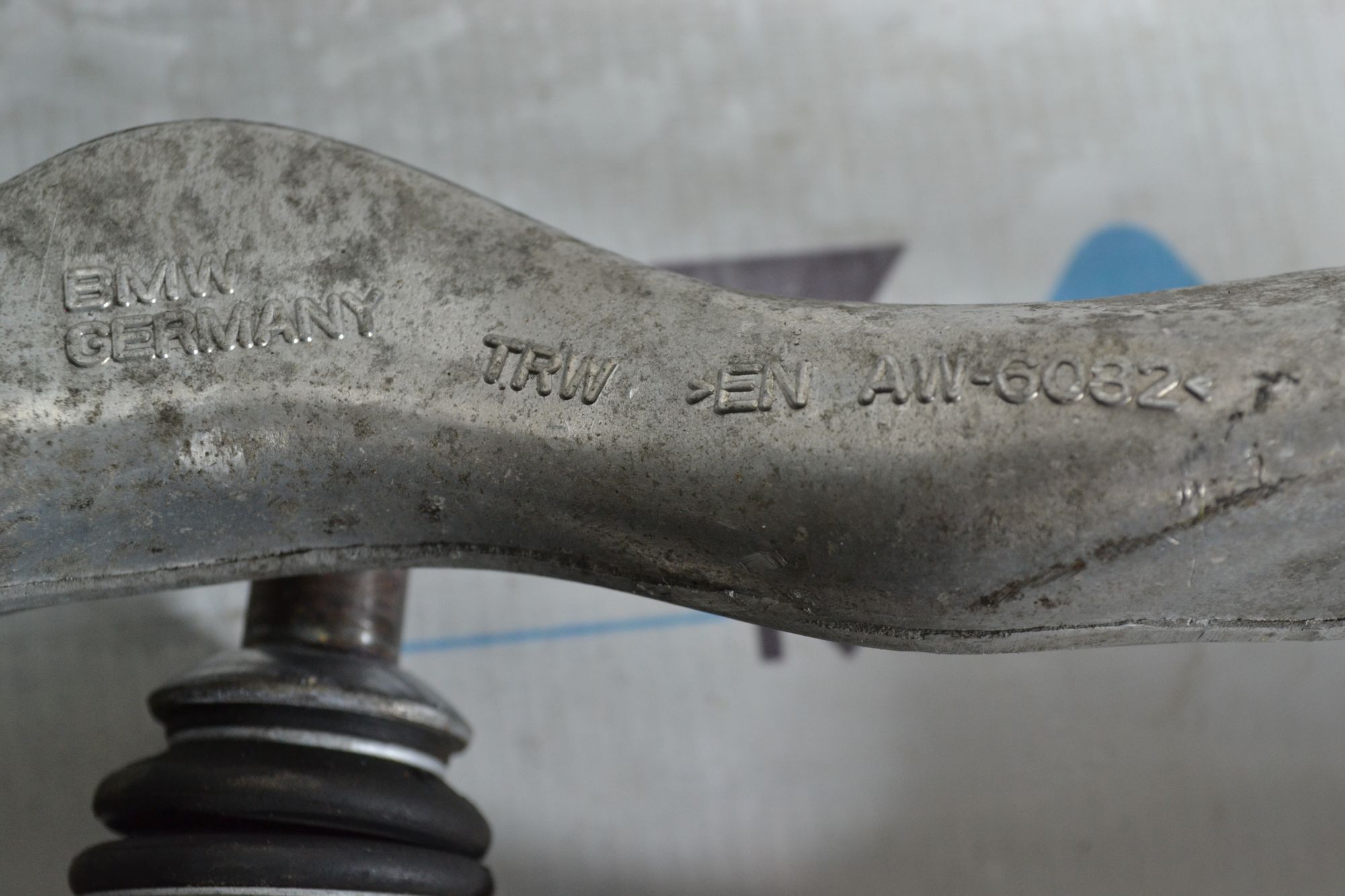 https://ycs.partsauto.market/partsauto-images/thmbs/userImages/b7628e092085f1f91467af1afb6e7630/part/7459271a-20fa-4462-9bc6-f3c745ca6c8b_1779286077631.jpg