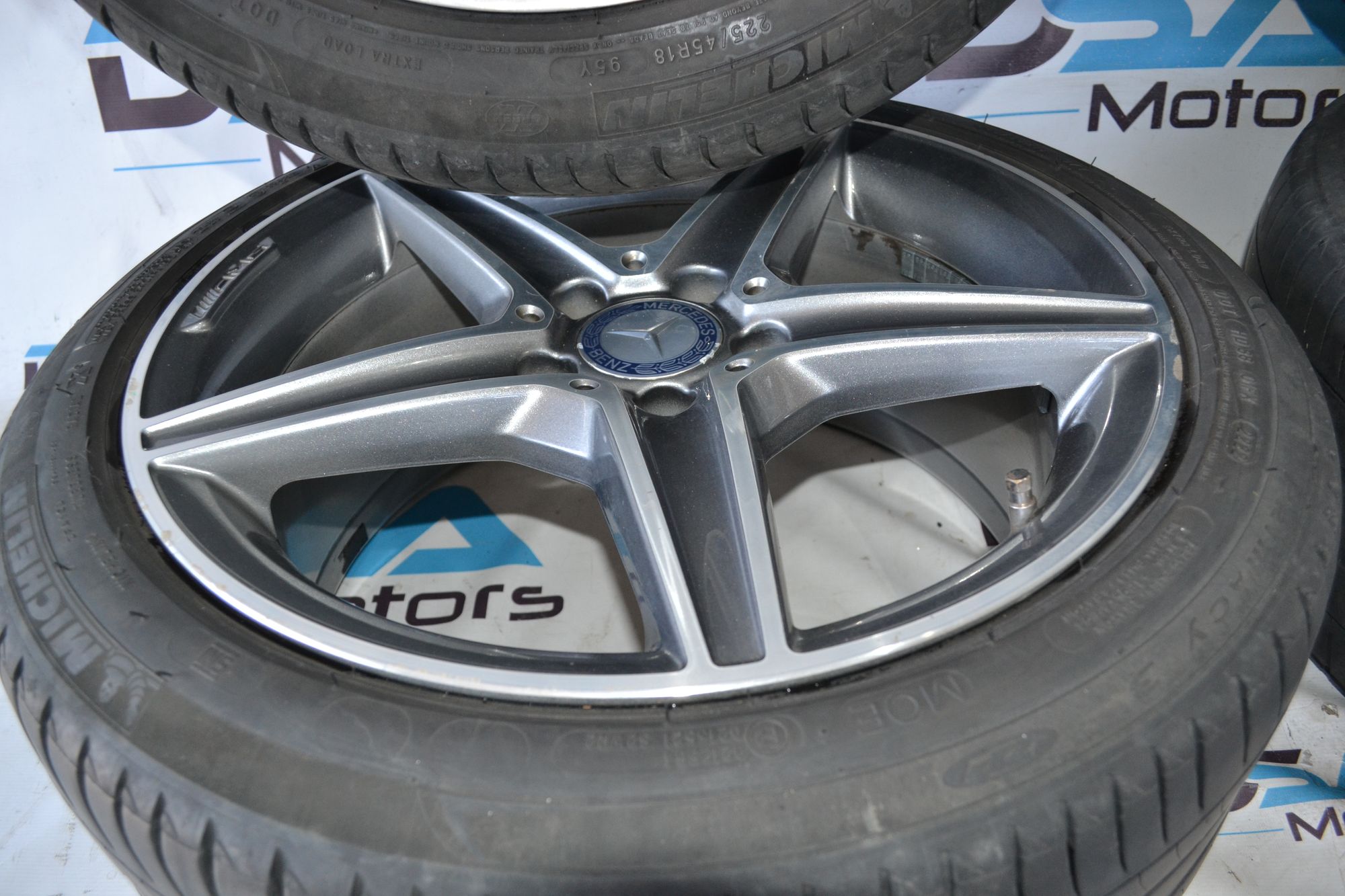 https://ycs.partsauto.market/partsauto-images/thmbs/userImages/b7628e092085f1f91467af1afb6e7630/part/7464f1fa-5583-412f-80d0-ed73ef6ee216_1784615520535.jpg