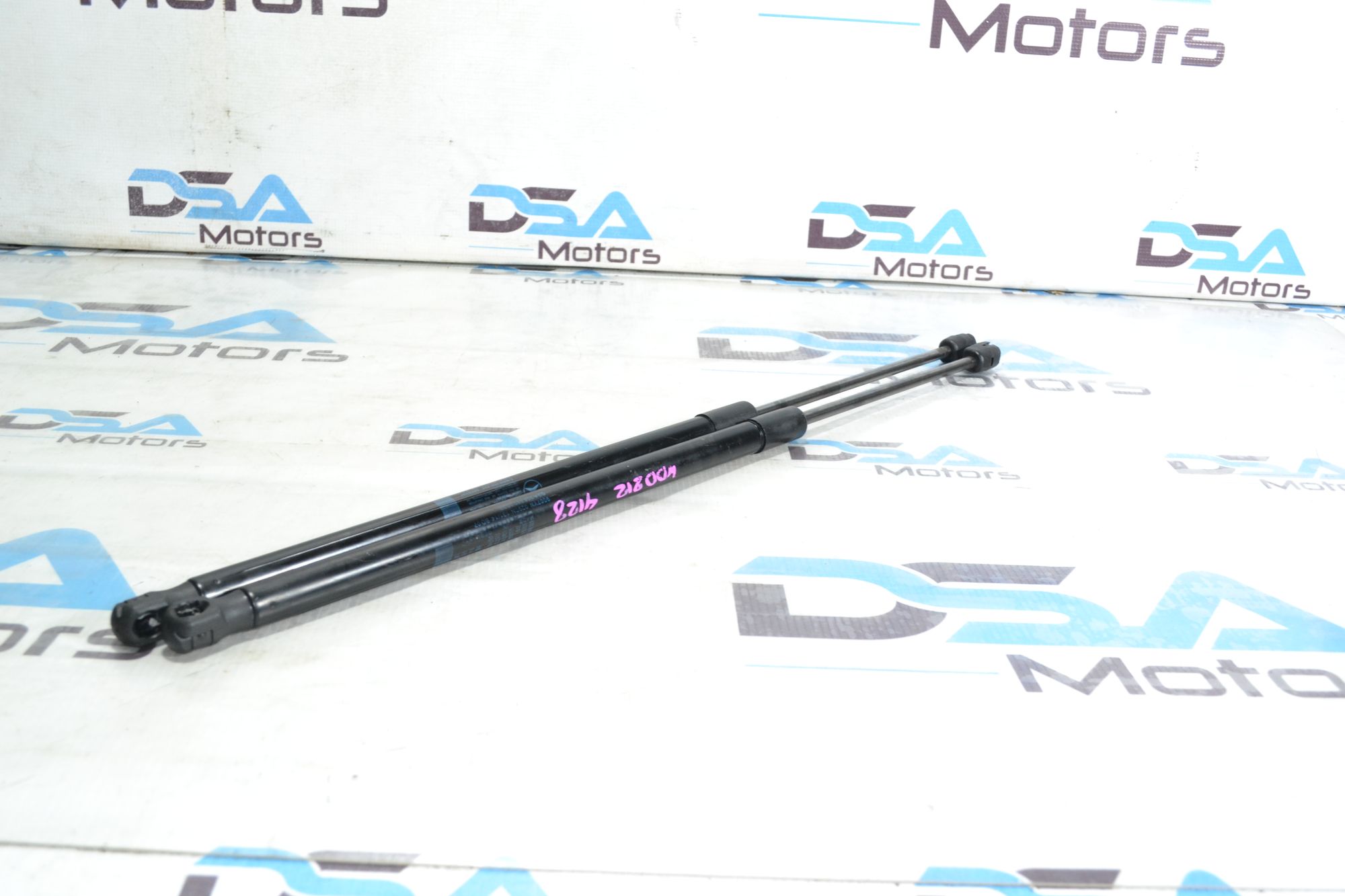https://ycs.partsauto.market/partsauto-images/thmbs/userImages/b7628e092085f1f91467af1afb6e7630/part/749dae47-f562-4fcd-bd72-fd87457cfa56_1780301161219.jpg