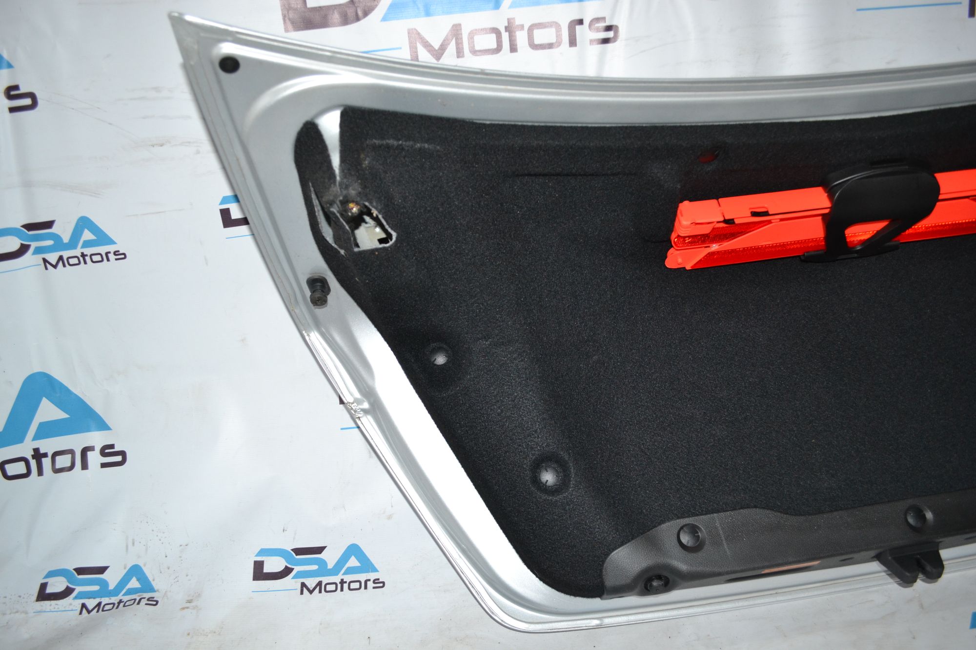 https://ycs.partsauto.market/partsauto-images/thmbs/userImages/b7628e092085f1f91467af1afb6e7630/part/74e0b529-6b4d-4d6e-85f5-140b1638c2d9_1784284560964.jpg