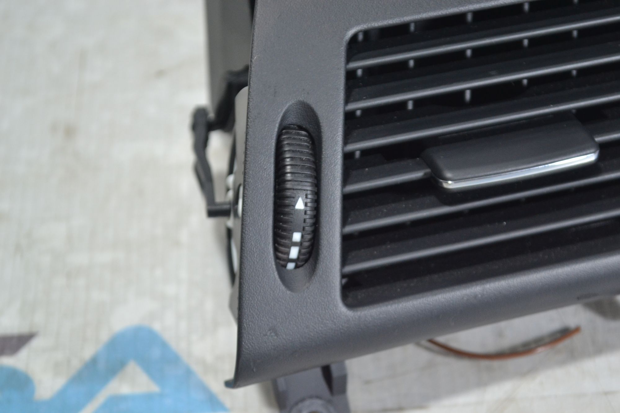 https://ycs.partsauto.market/partsauto-images/thmbs/userImages/b7628e092085f1f91467af1afb6e7630/part/74e90260-6205-4f26-a402-27aa736dd427_1781259849818.jpg