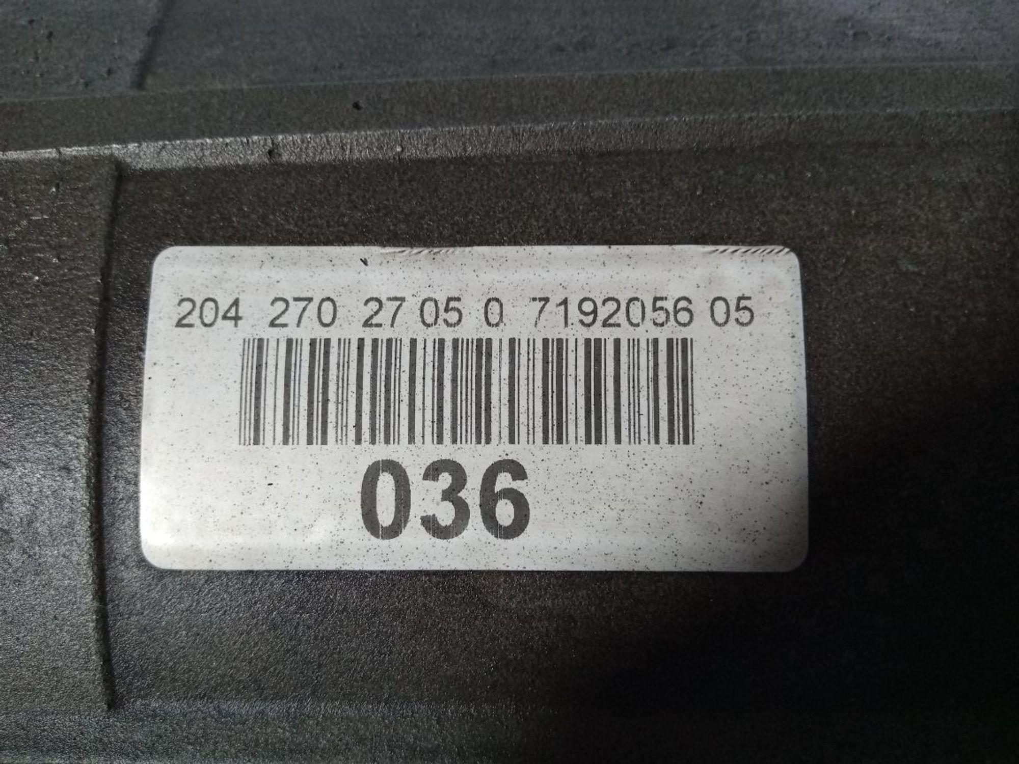 https://ycs.partsauto.market/partsauto-images/thmbs/userImages/b7628e092085f1f91467af1afb6e7630/part/754906d7-c7c1-427a-b276-f0babc522506_1744738695913.jpg