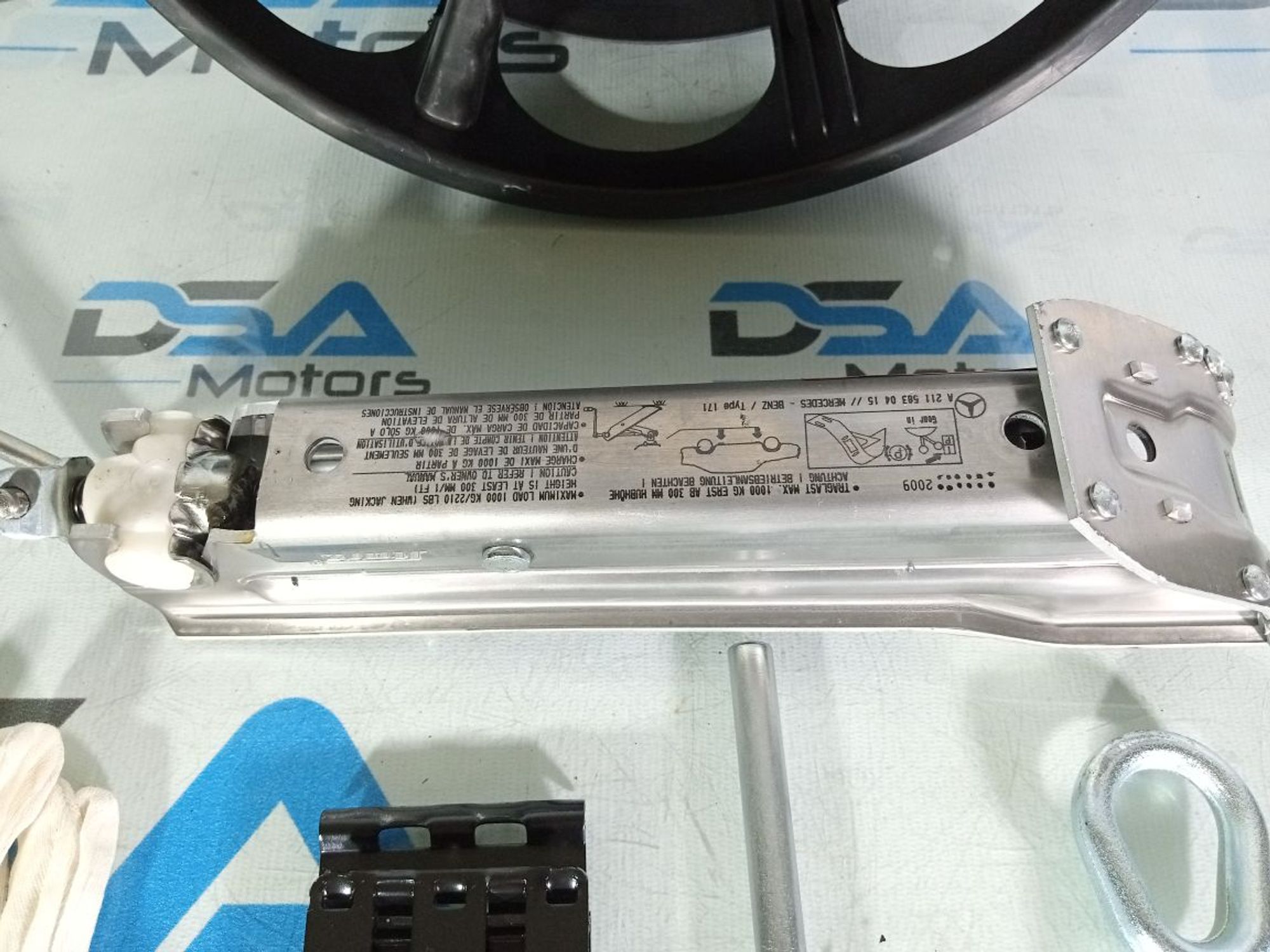 https://ycs.partsauto.market/partsauto-images/thmbs/userImages/b7628e092085f1f91467af1afb6e7630/part/75dcaa85-dc42-4b7f-a19d-e94447a30f85_1745406761211.jpg