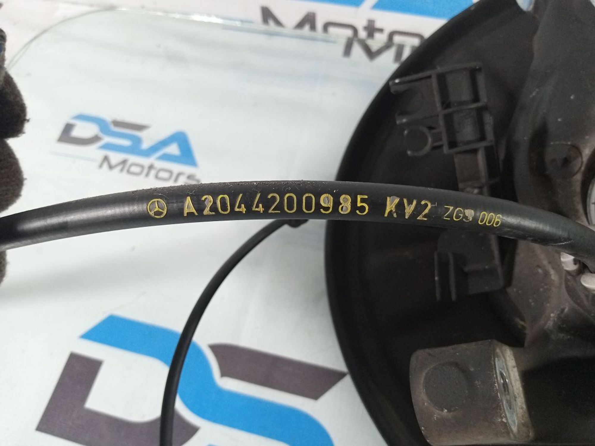 https://ycs.partsauto.market/partsauto-images/thmbs/userImages/b7628e092085f1f91467af1afb6e7630/part/75f06a34-f4fc-44ae-951f-0e84485f51f9_1721813283312.jpg