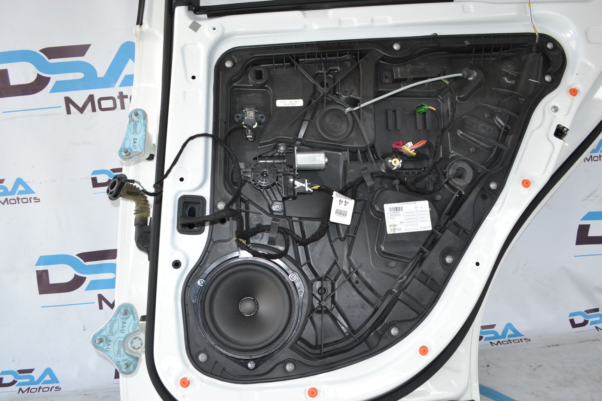 https://ycs.partsauto.market/partsauto-images/thmbs/userImages/b7628e092085f1f91467af1afb6e7630/part/760e9815-d2dc-4af2-a4a2-85f457adf60e_1782885971846.jpg