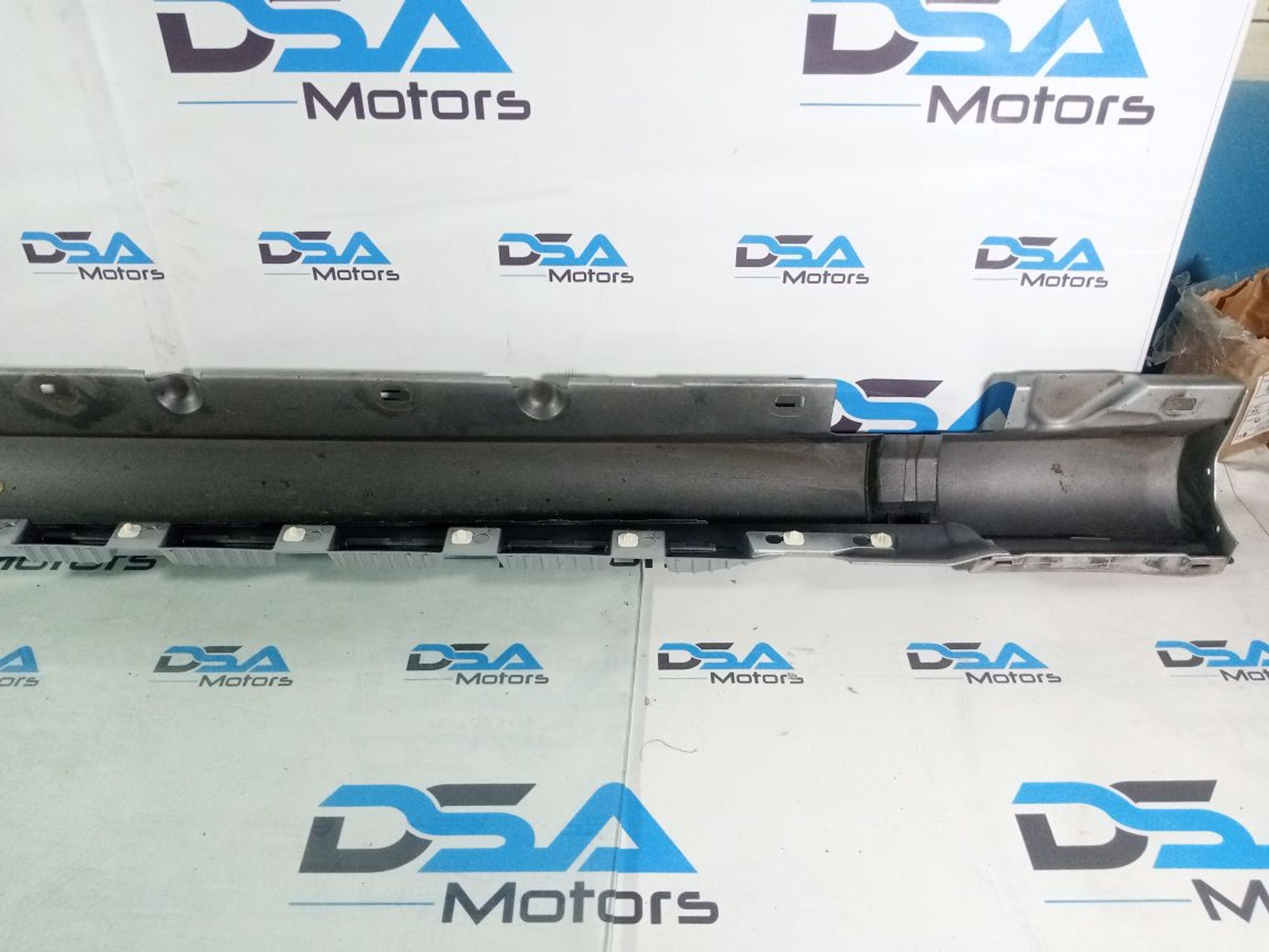 https://ycs.partsauto.market/partsauto-images/thmbs/userImages/b7628e092085f1f91467af1afb6e7630/part/766fc2a0-a0c2-4a76-af7b-01cfa7bfd175_1744112274884.jpg